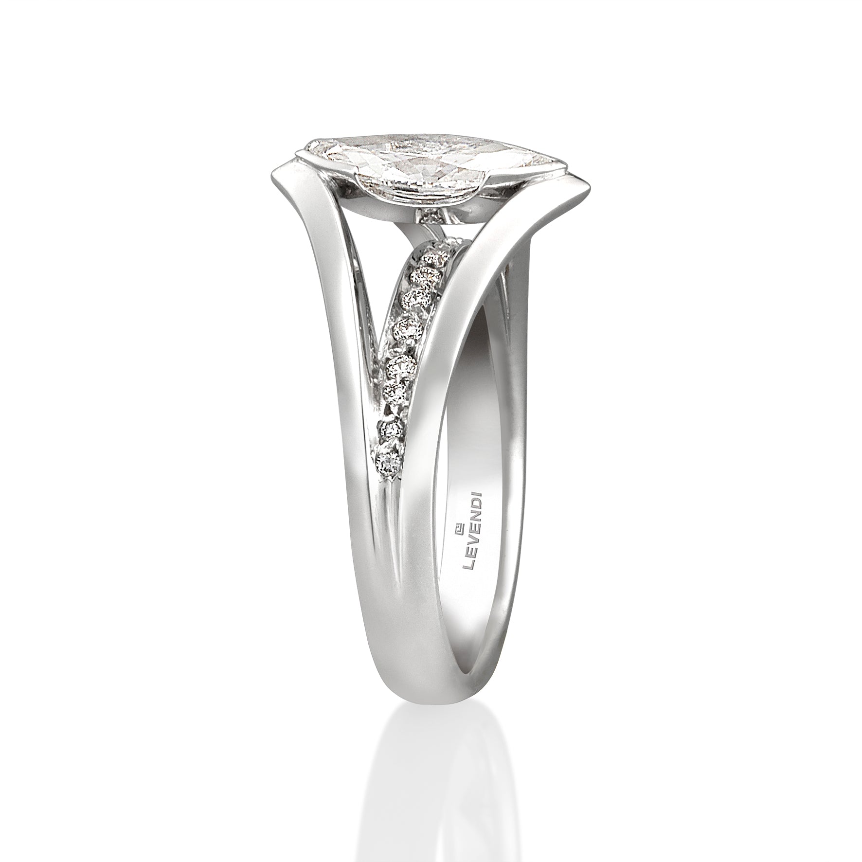 Ellipse Marquise Engagement Ring