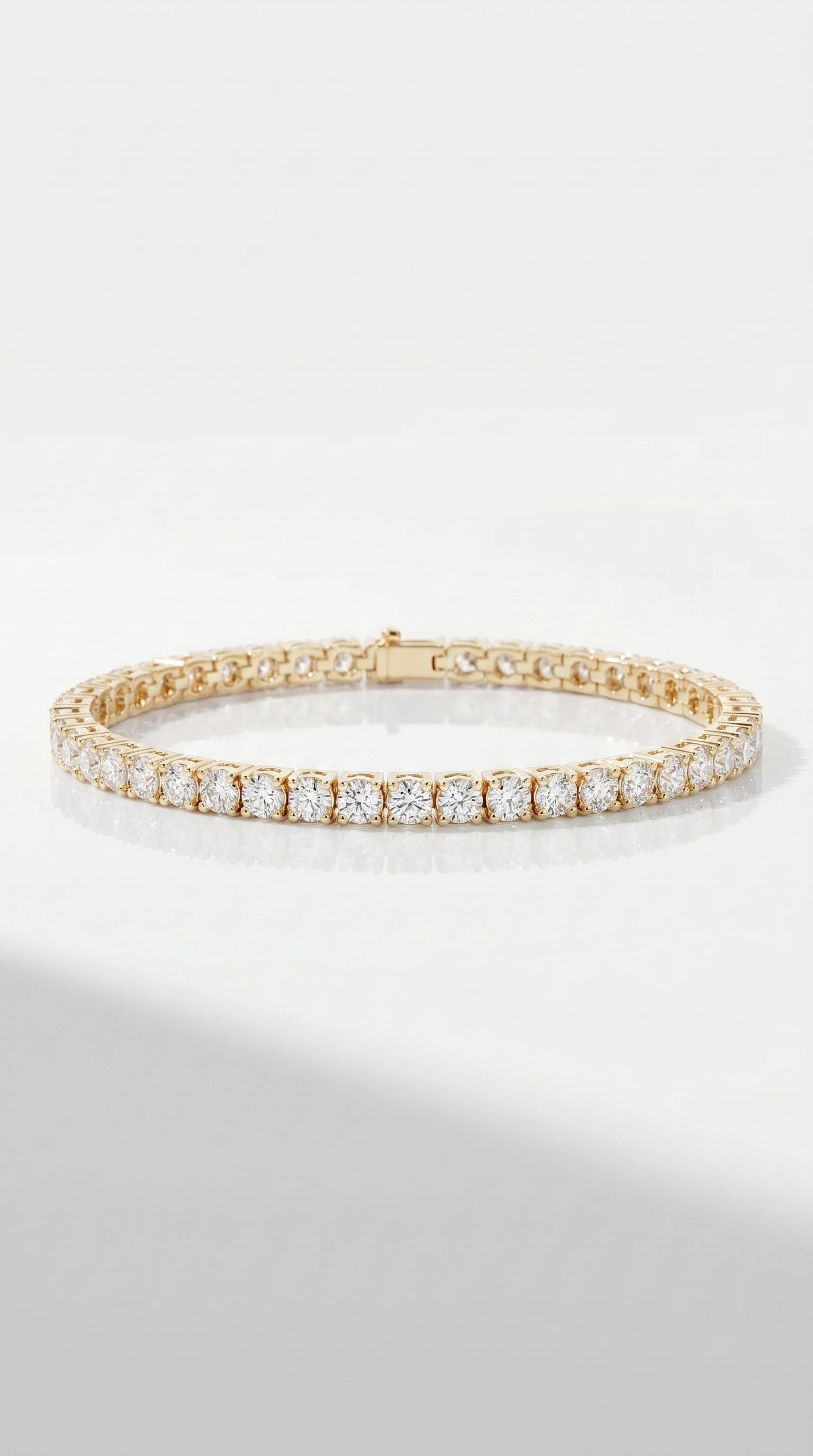 Classic Levendi 4 Claws Diamond Tennis Bracelet