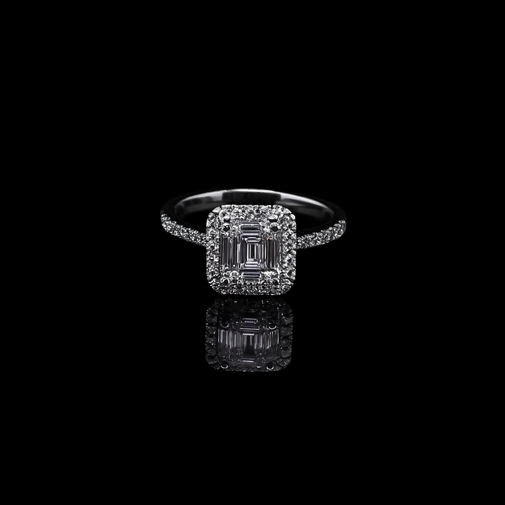 Cluster Baguette cut 0.51 CT Engagement Ring - Natural