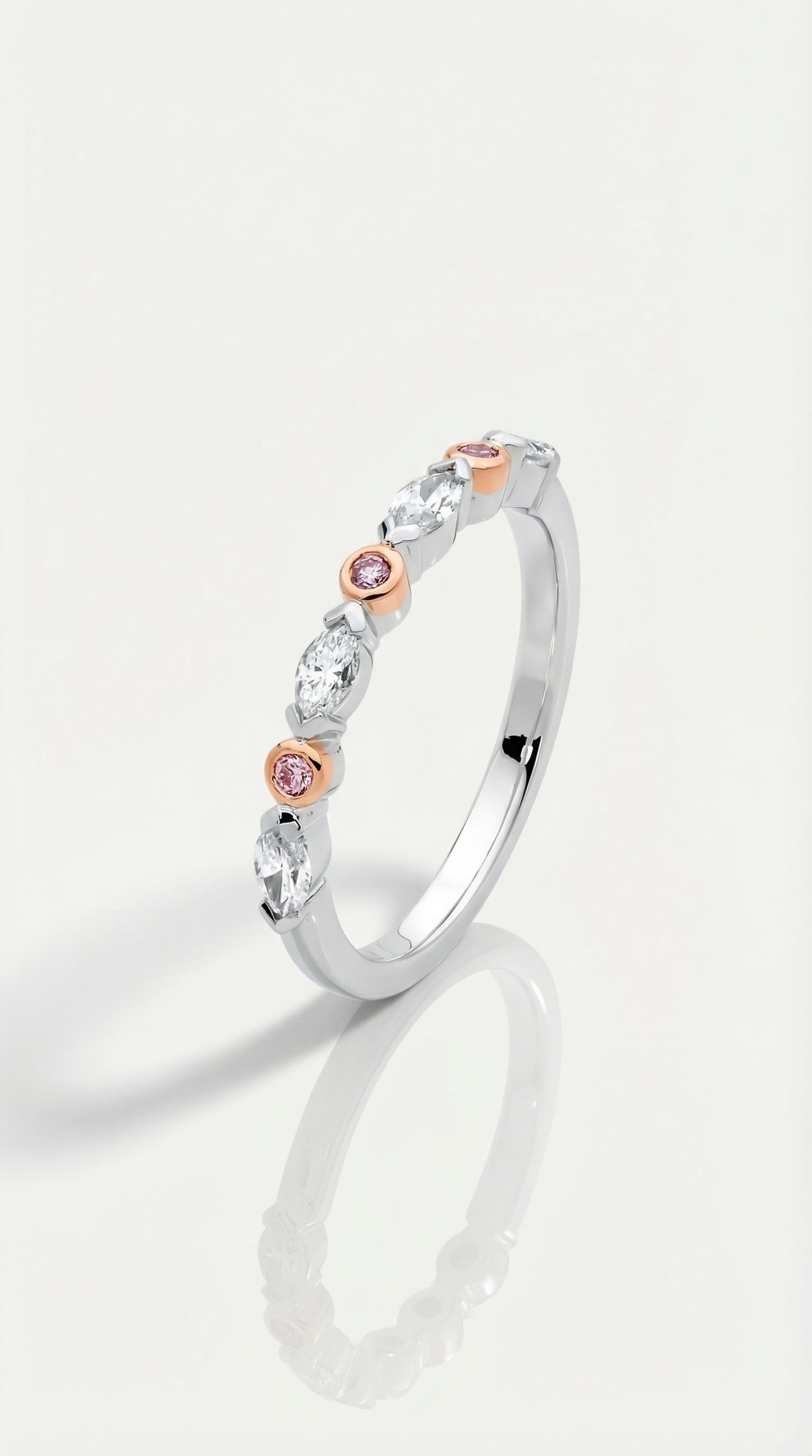 Argyle Essence - Arlequin Diamonds Ring