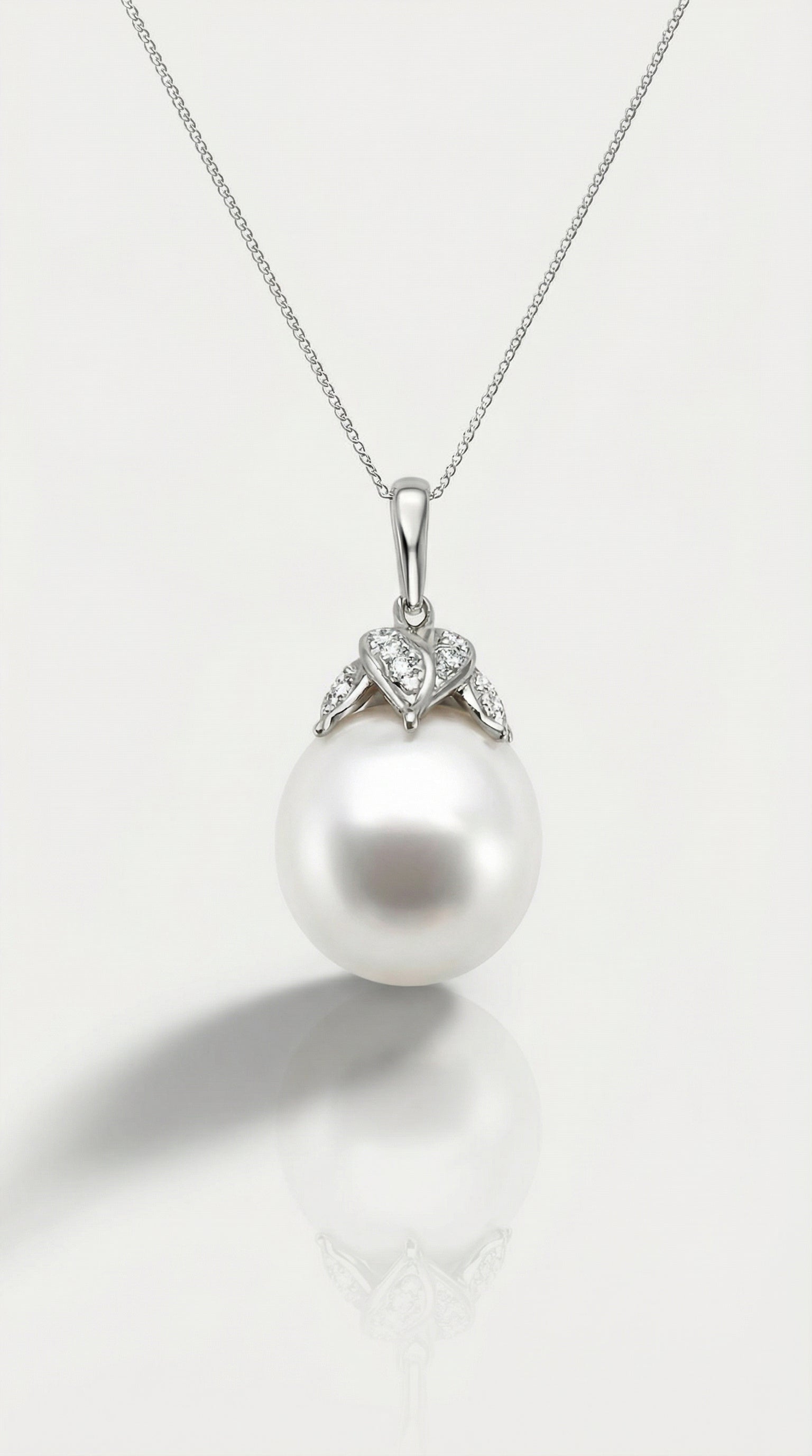 Australian South Sea Pearl - Oval 15 mm Petal Diamonds Bail