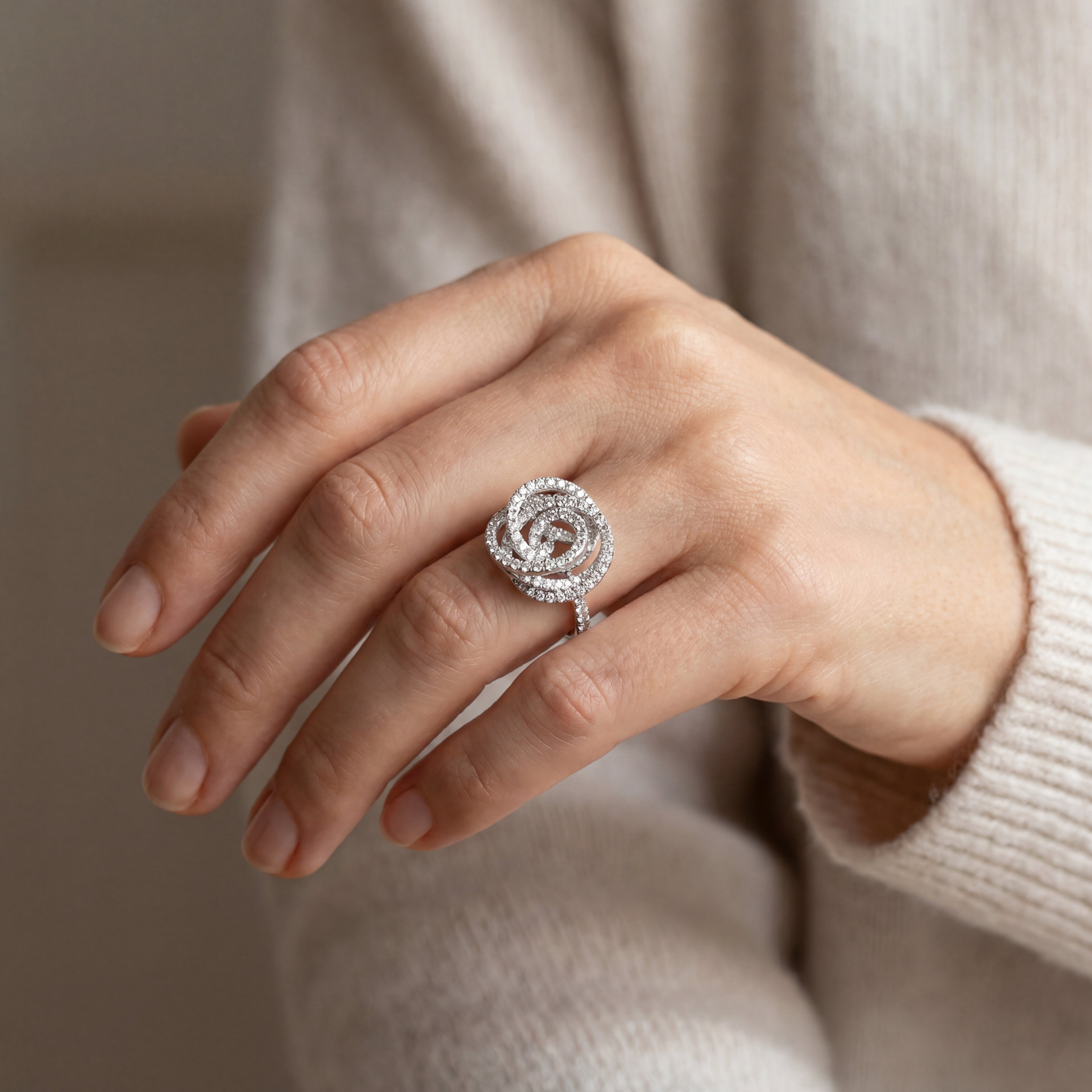 Swirl Diamonds Ring