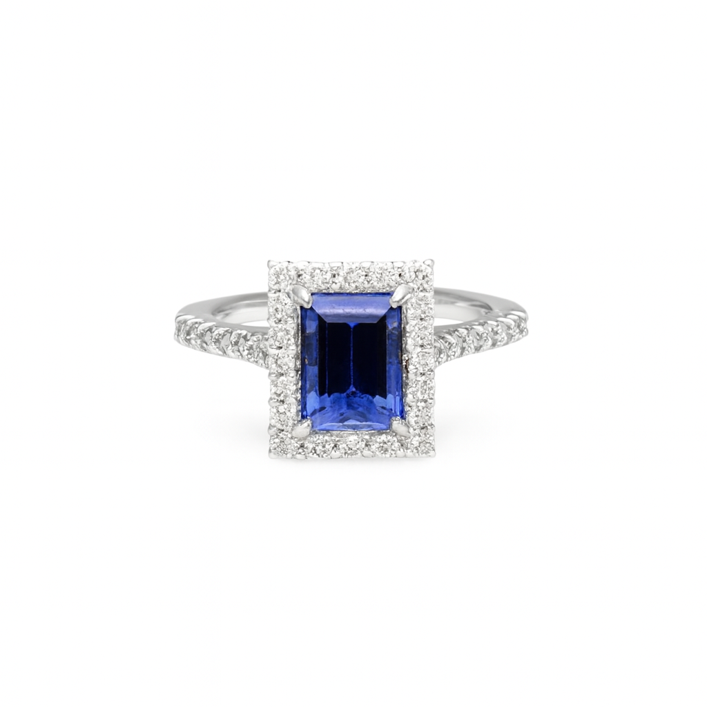 Tanzanite & Diamond Ring