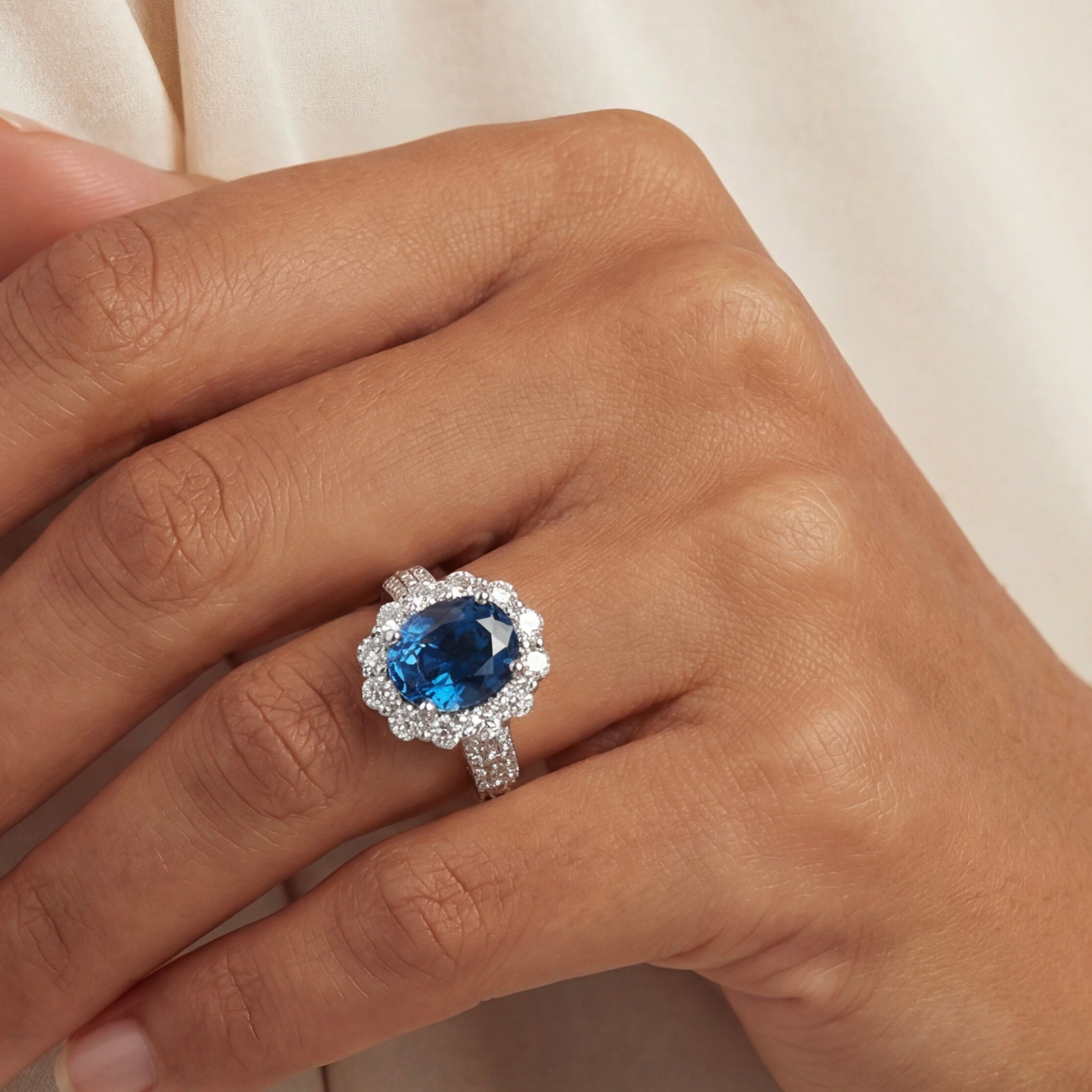 The Majesty Athena - Blue Sapphire 7.00 ct