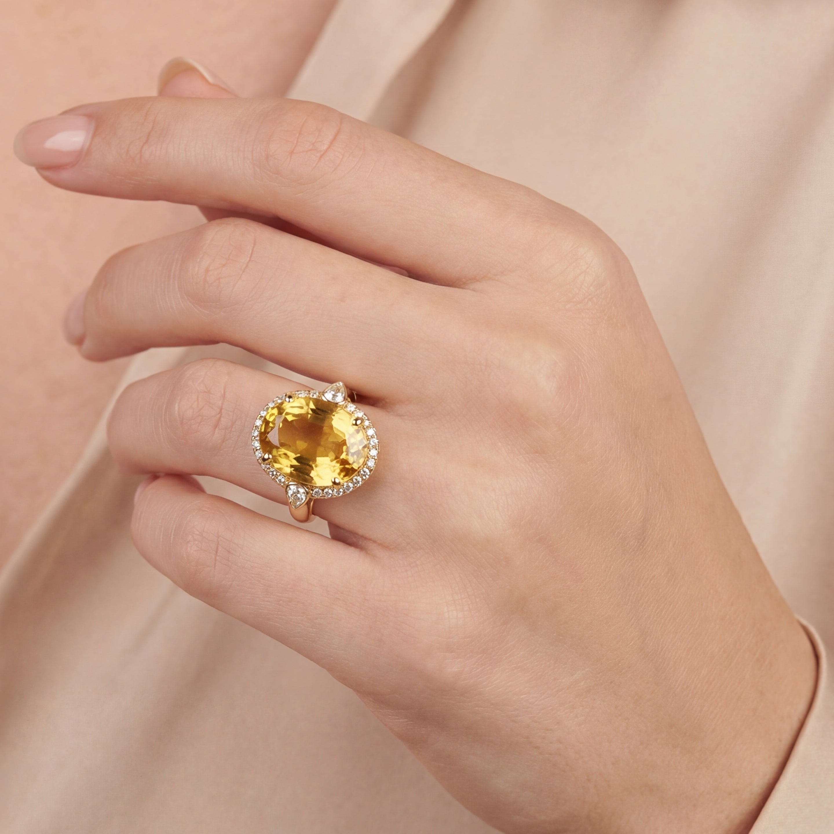 Sofia Levendi –  Eternal Yellow Sapphire Ring