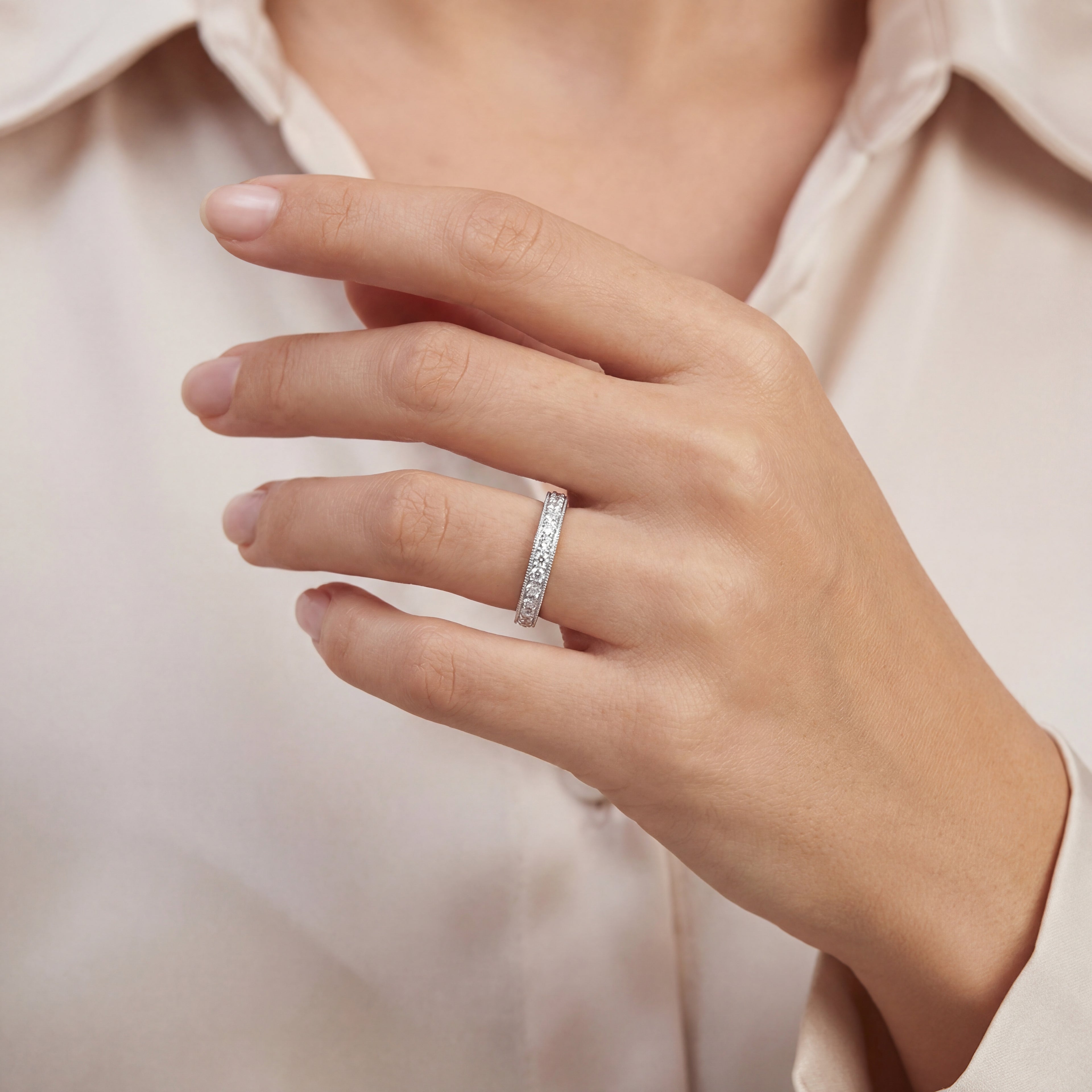 Wedding Band - White Gold Round 11 Stone Diamond