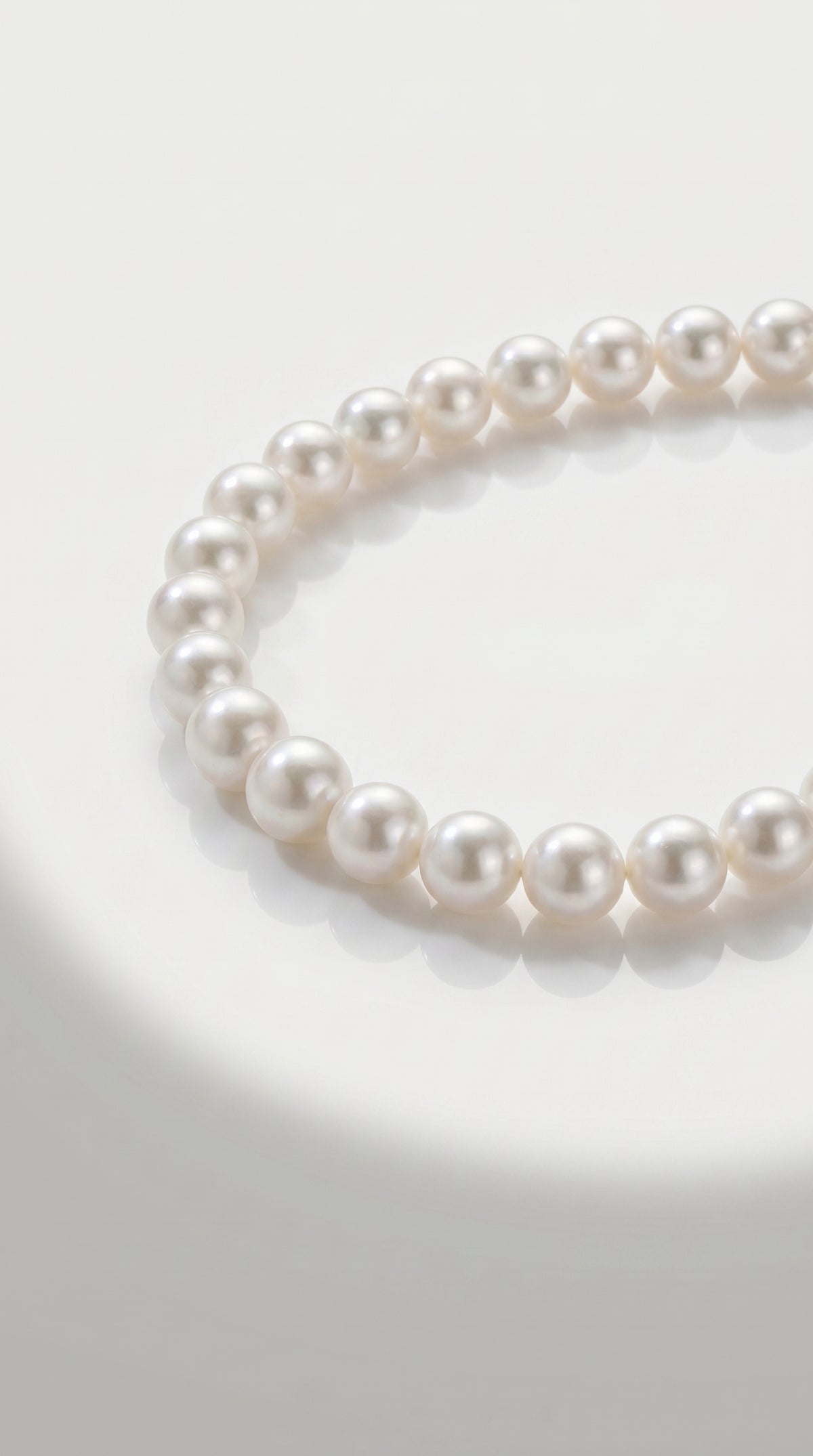 Australian South Sea White Pearl Strand Necklace Graduated 12 - 16 mm, view 2 — Levendi Jewellers