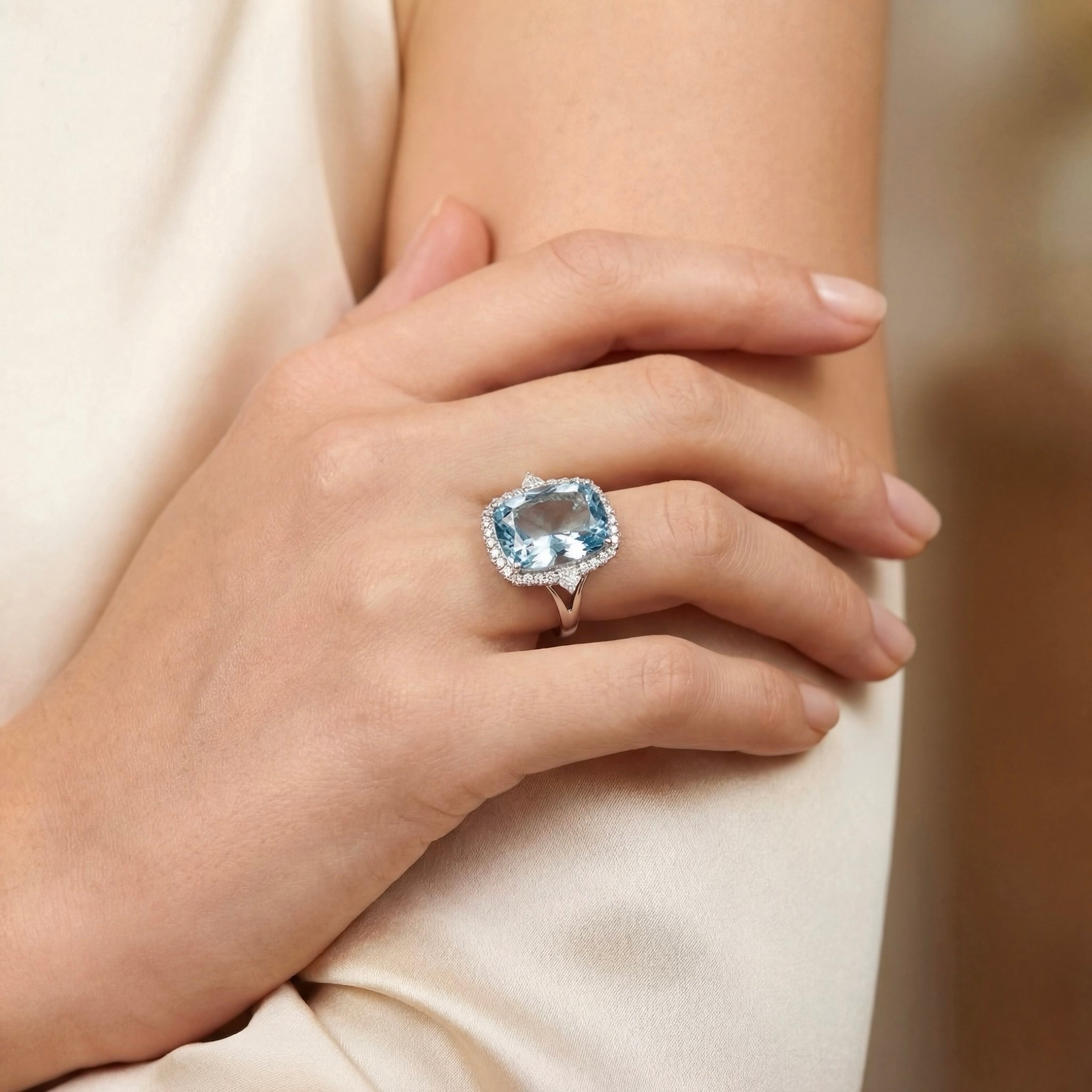 Ocean Empress Aquamarine & Diamond Ring