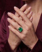The Esmeralda Colombian Emerald Ring, view 2 — Levendi Jewellers