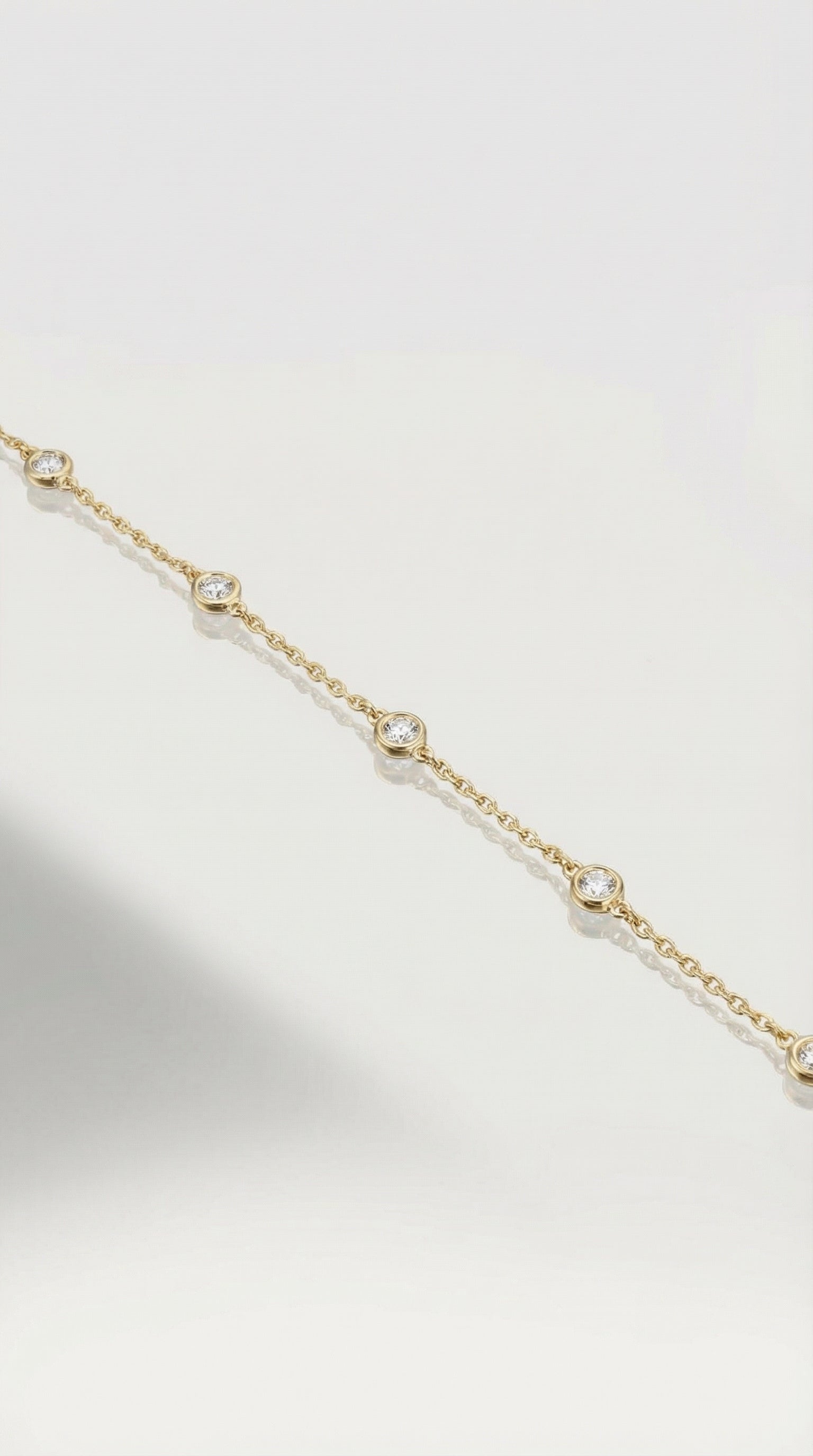 Pure Line - 6 Round Bezel Set Fine Bracelet