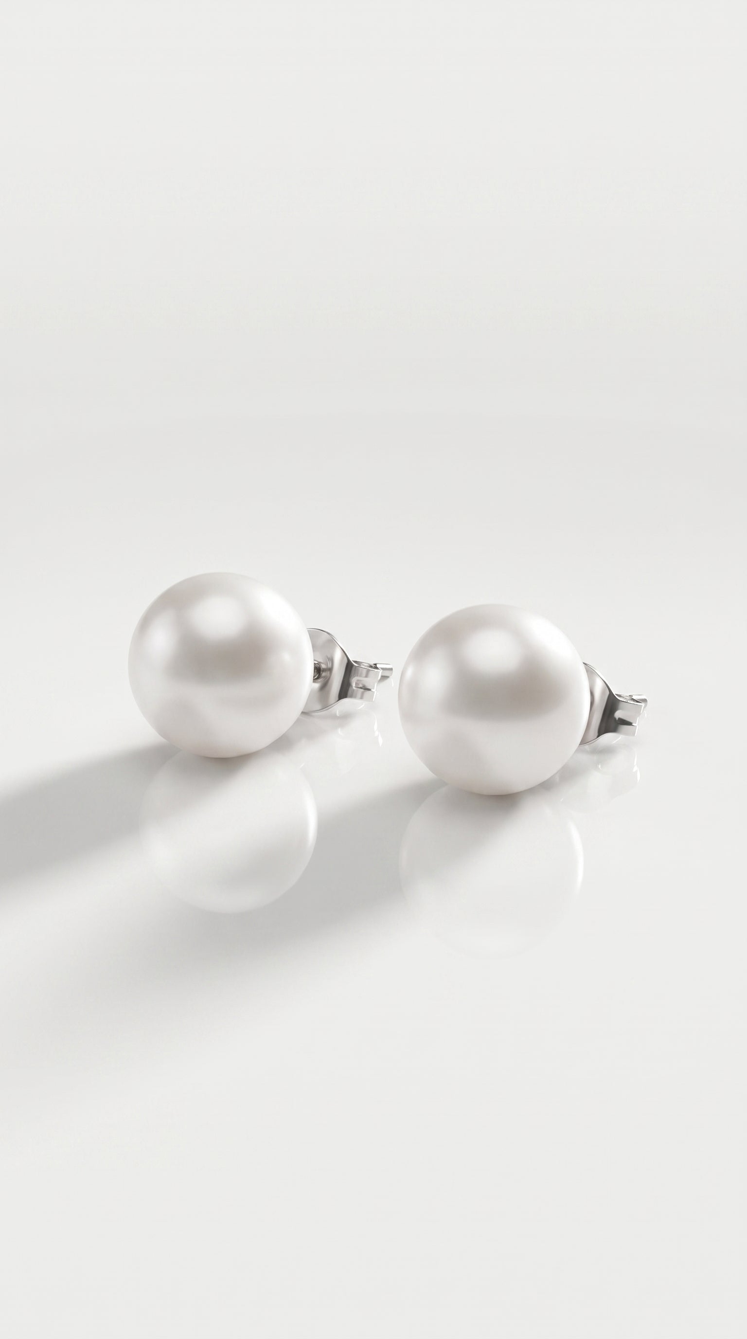 Australian South Sea Pearl 13.5 mm & Studs Earrings