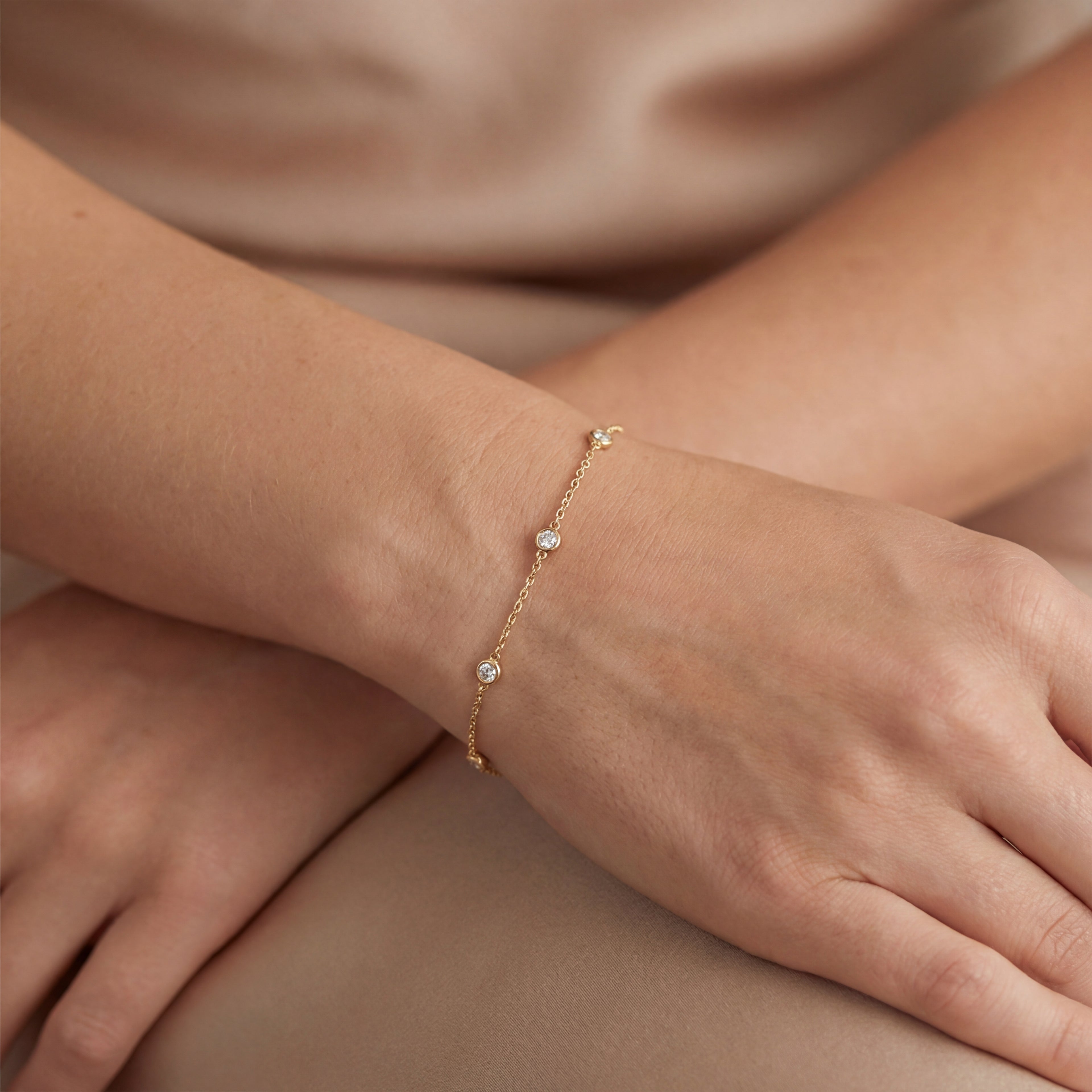 Pure Line - 6 Round Bezel Set Fine Bracelet