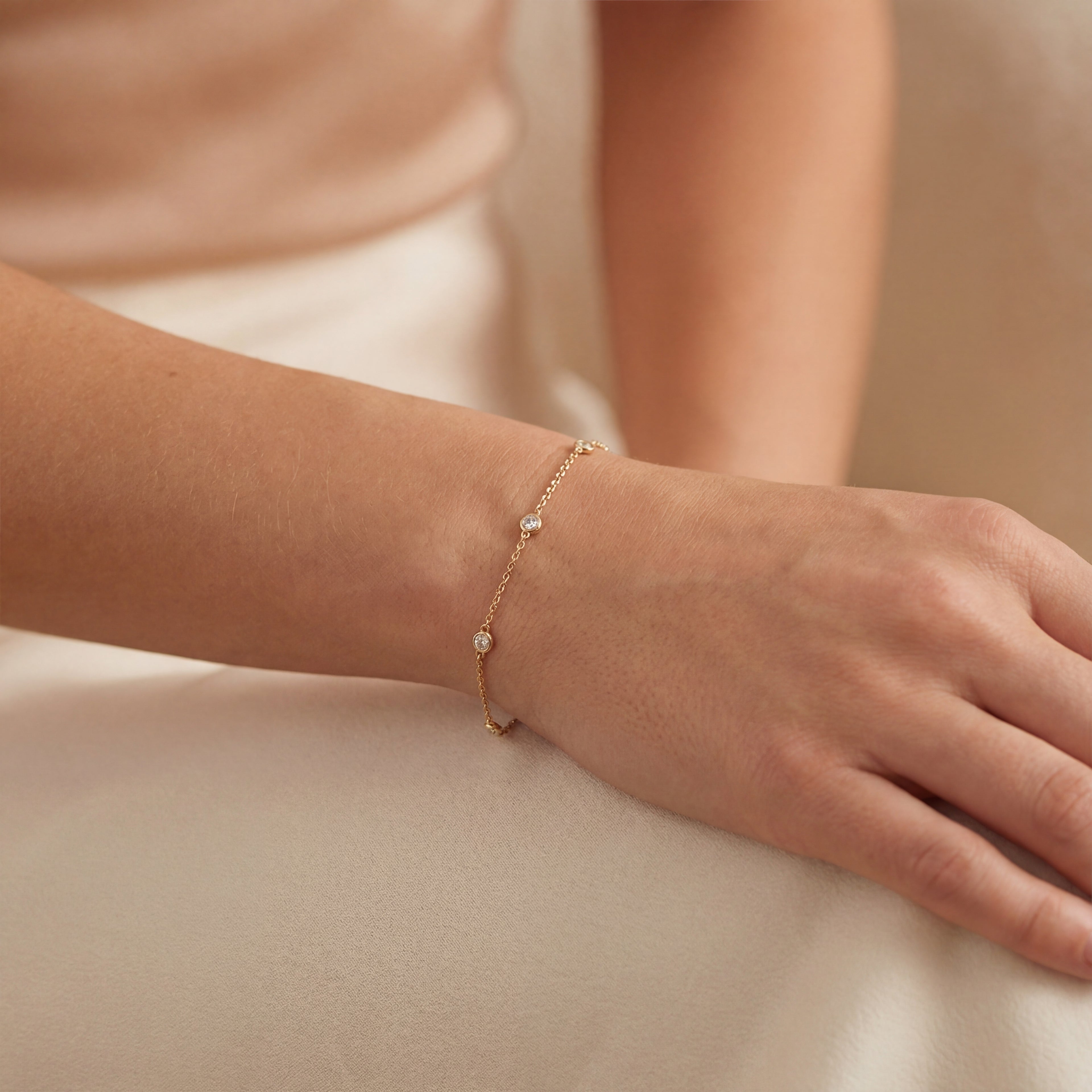 Pure Line - 6 Round Bezel Set Fine Bracelet