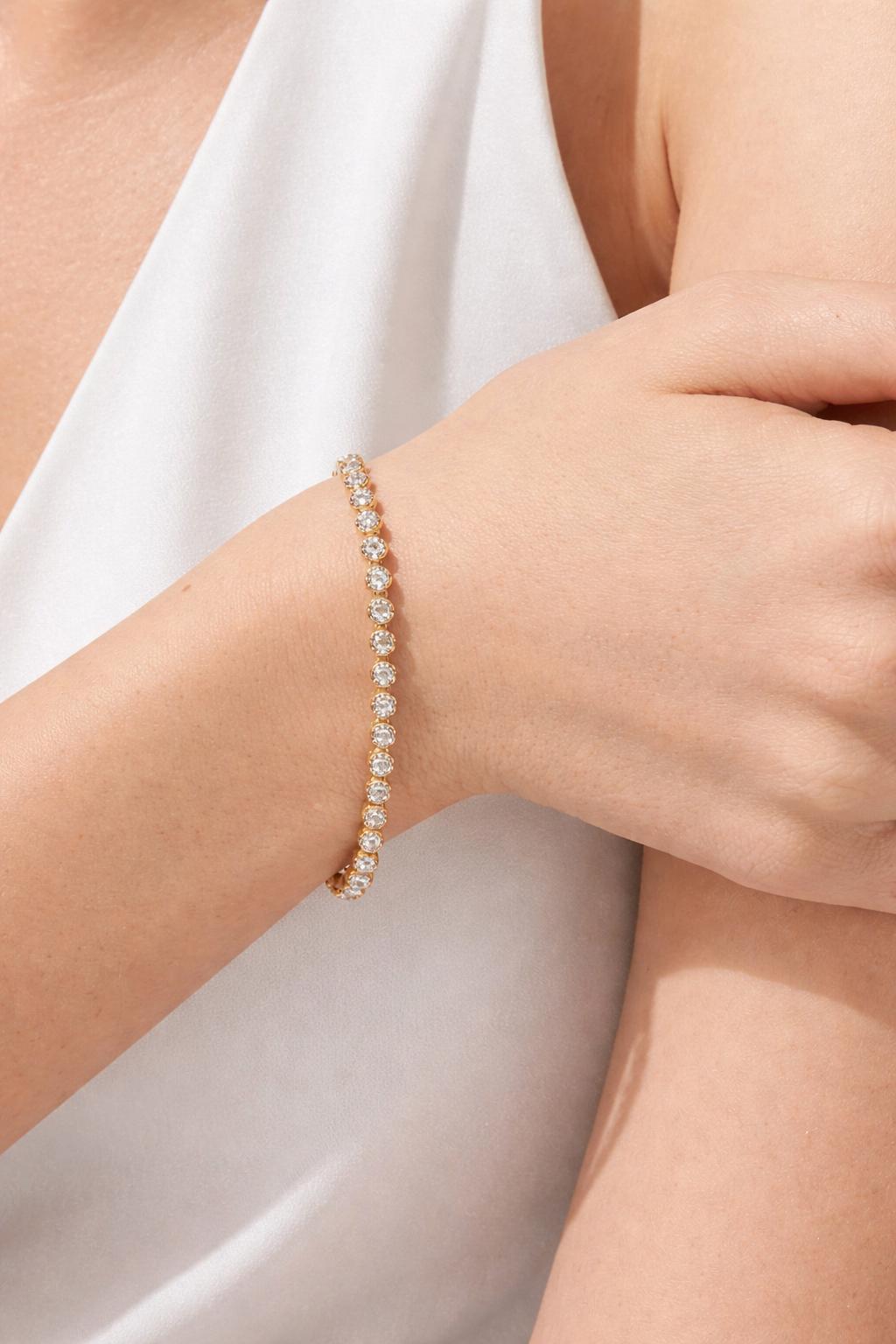 Pure Line - Bezel Set Diamonds Tennis Bracelet