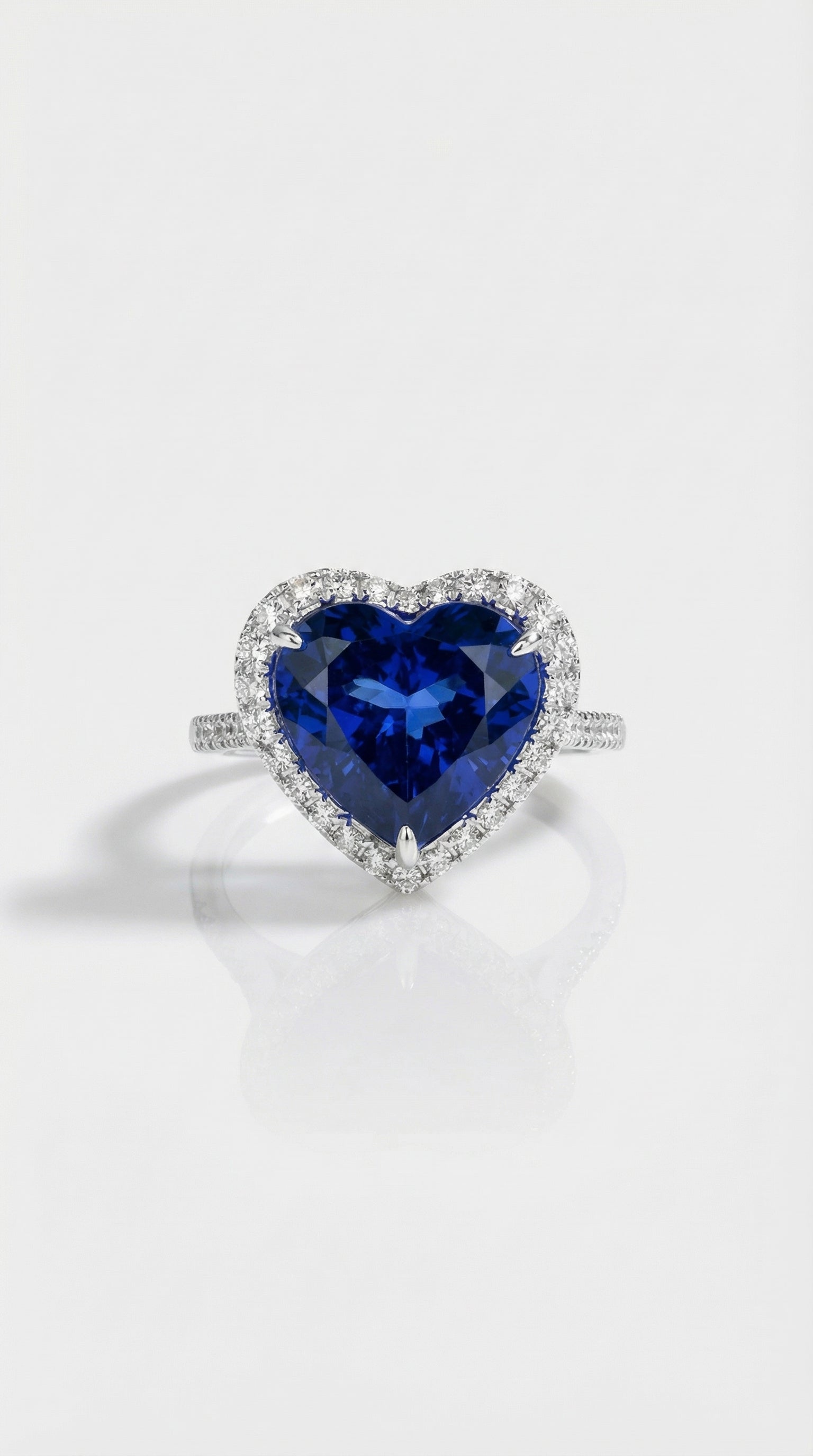 Heart of the Ocean - Tanzanite Heart Ring