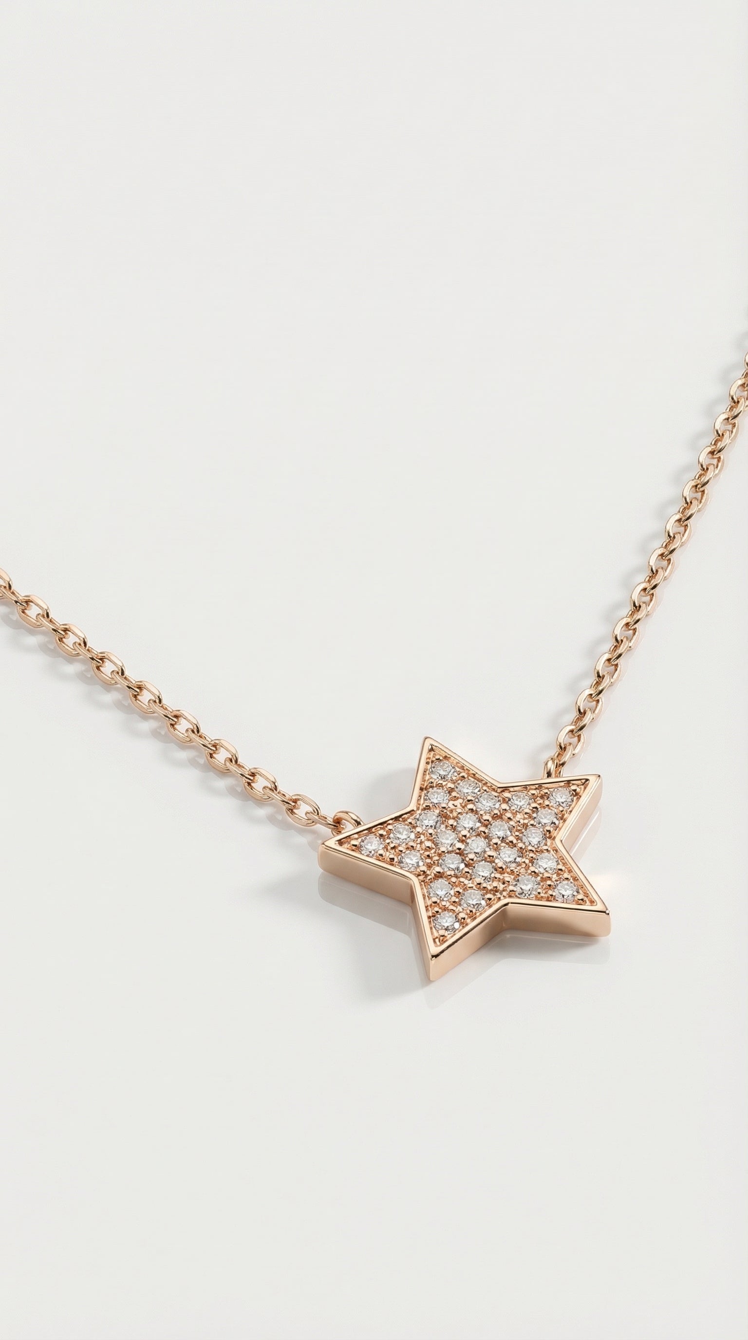 Levendi Essentials - Star Diamond Yellow Gold Pendant