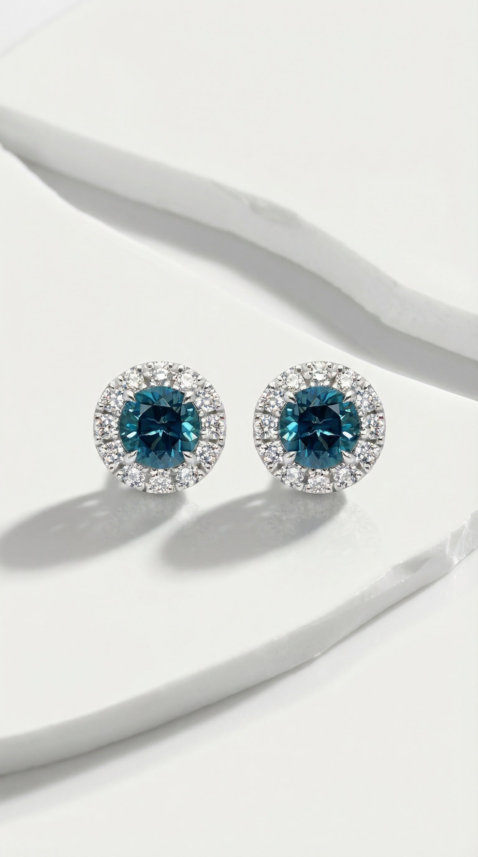 Classic - Aquamarine Halo Studs Earrings
