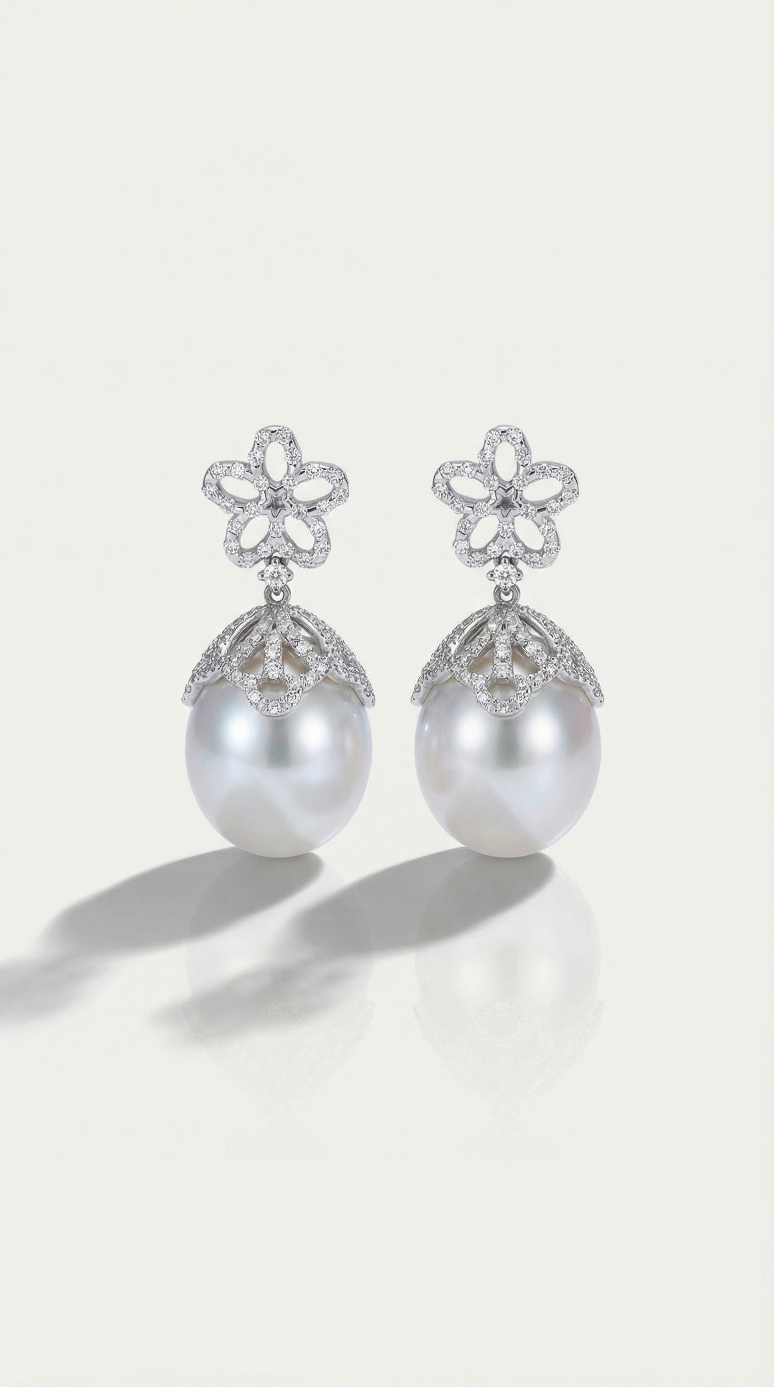 Victorian Treasure - Australian South Sea Pearls 16 mm