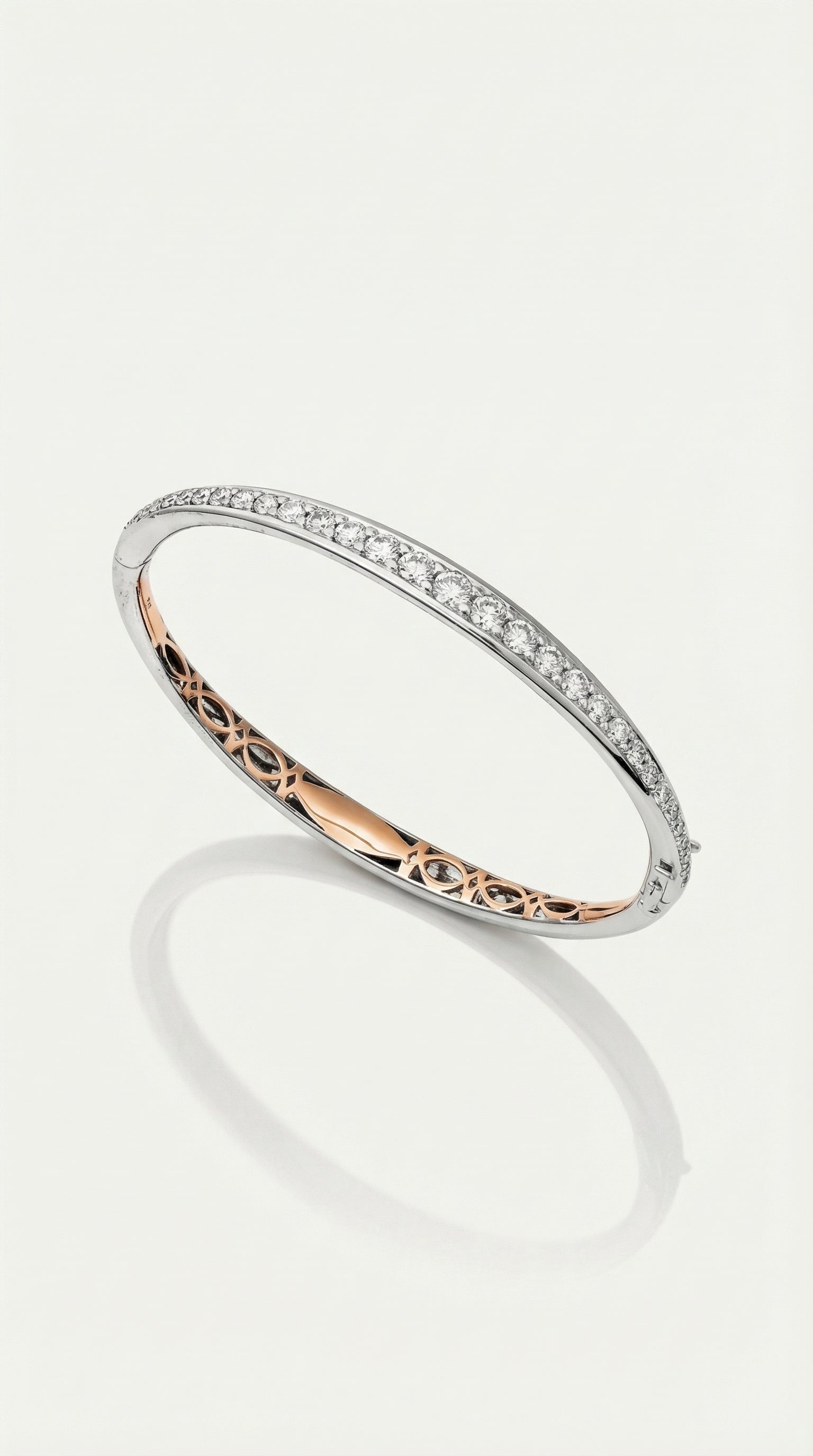 Levendi Signature Diamond Bangle