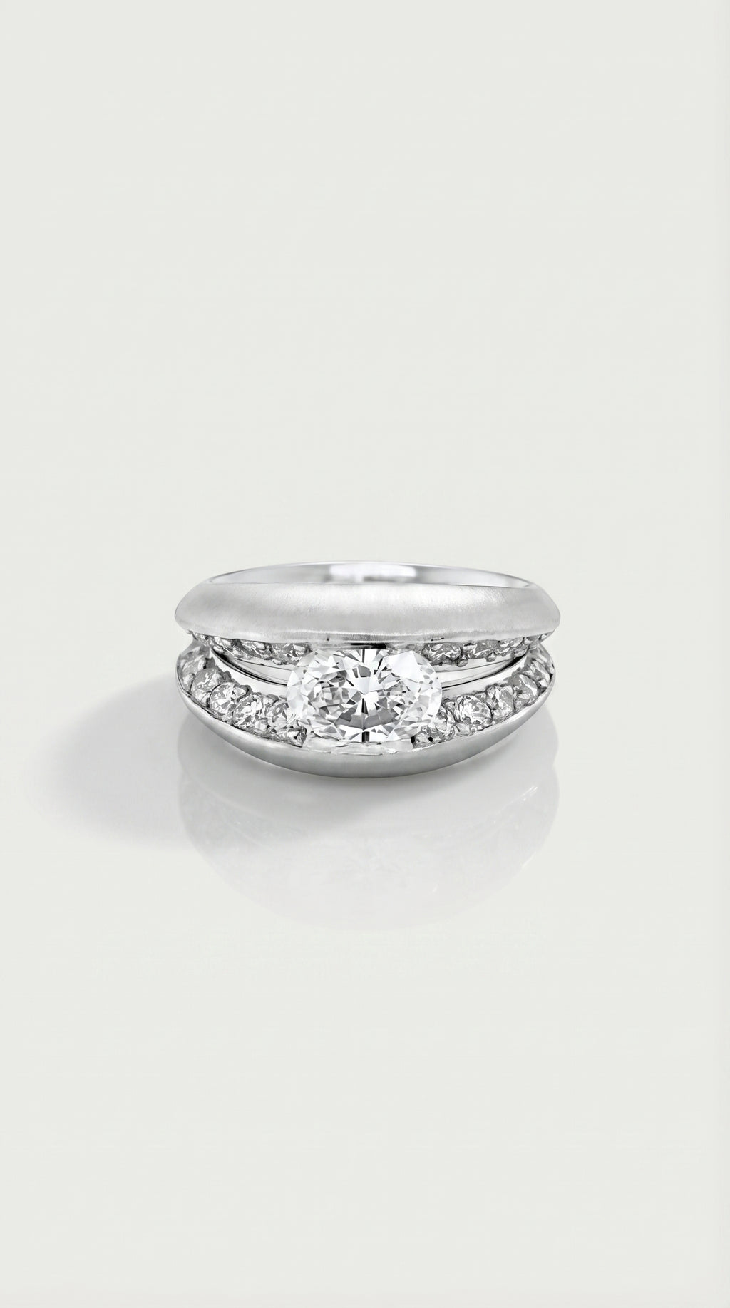 The Oyster Design Award Winning Diamond Ring — Levendi Jewellers