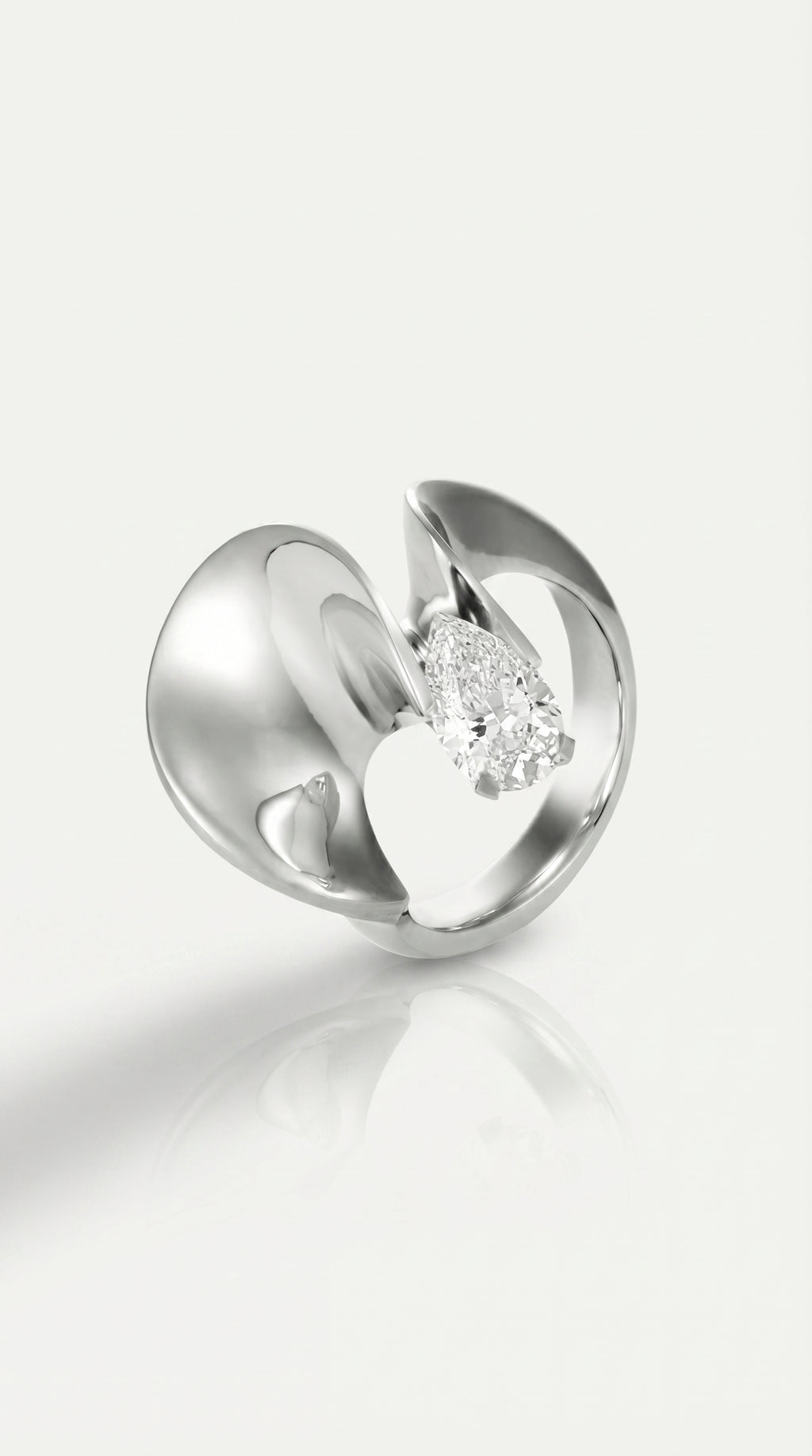 The Aurora - Award Winning Diamond Ring — Levendi Jewellers