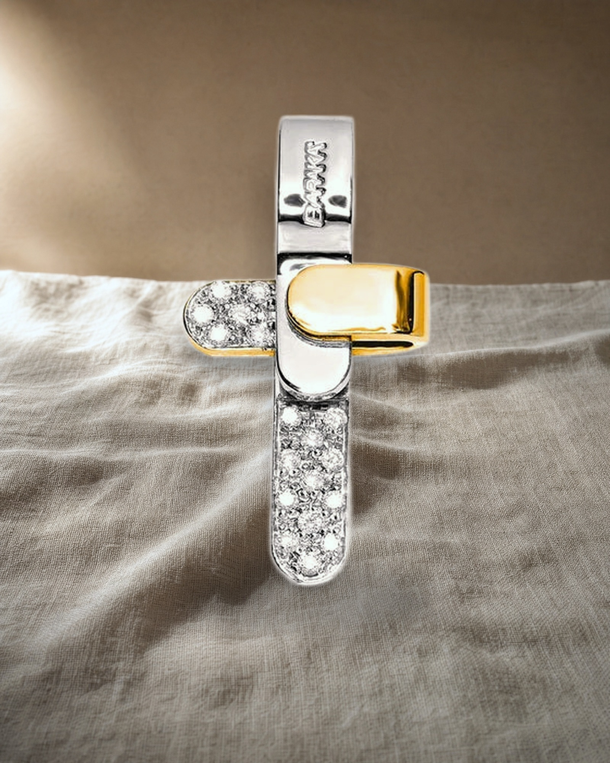 Baraka Ritmika 2 Tones Cross — styled