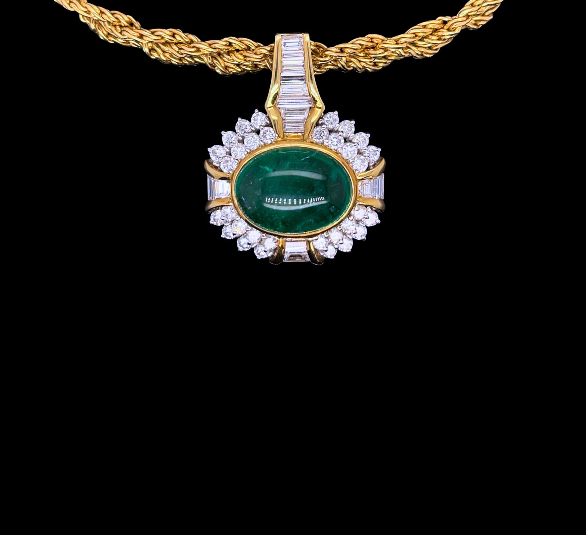 Les Jardins Emerald Pendant