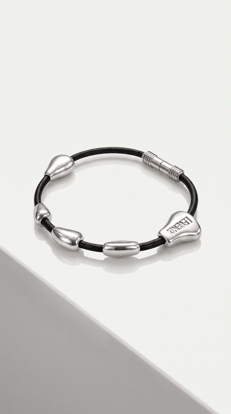 Levendi Pebble Bracelet