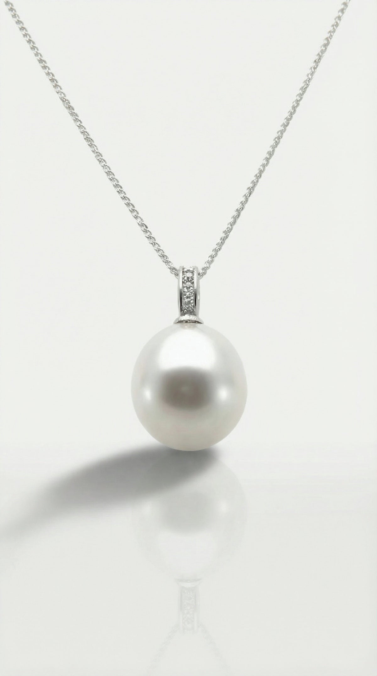 Australian South Sea Pearl - Round 12mm Diamonds Bail Pendant