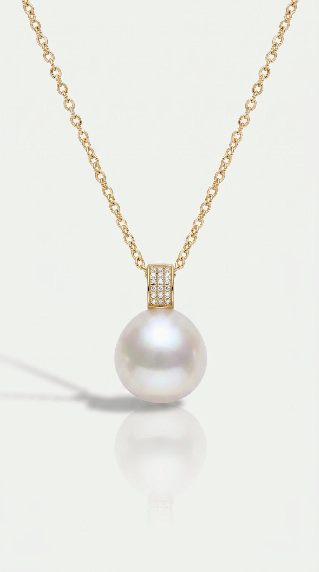 Australian South Sea Pearl - 13 mm Semi-Round Diamonds Bail Pendant – 18ct yellow gold