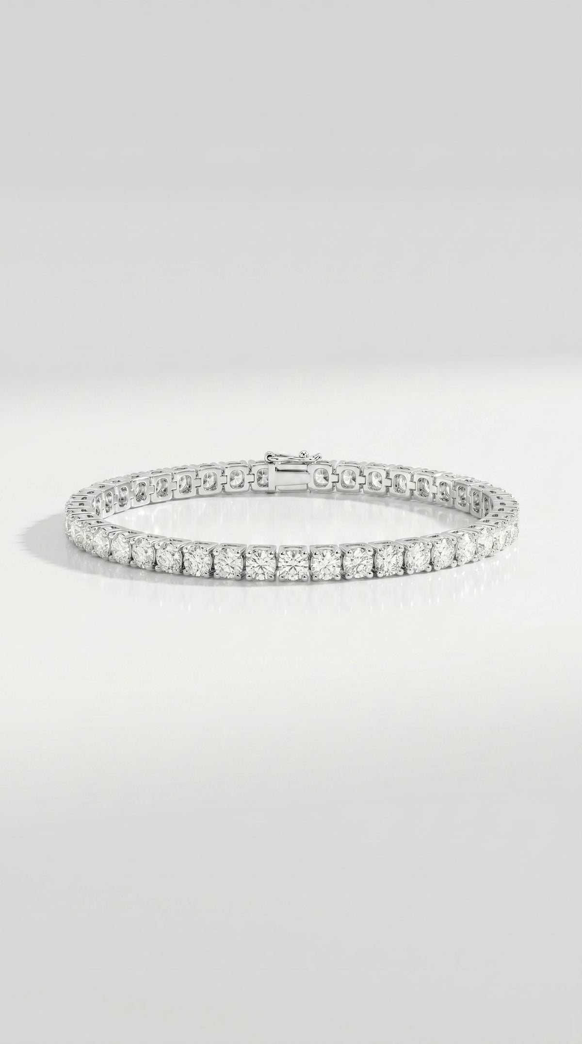 Classic Levendi 4 Claws Diamond Tennis Bracelet