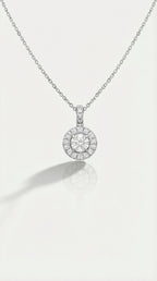 Classic - Round Brilliant Cut Halo Diamond Pendant