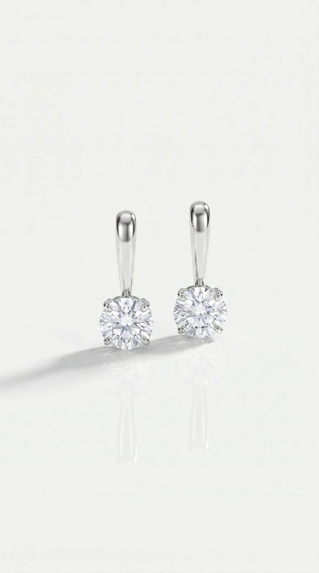 Moon Drop Diamonds Earrings