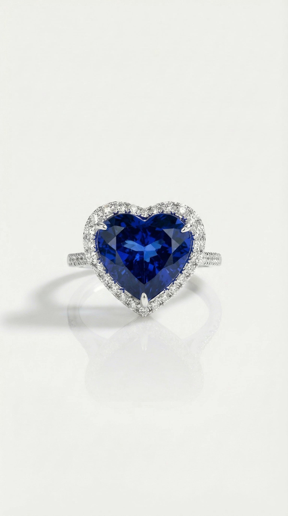 Heart of the Ocean - Tanzanite Heart Ring