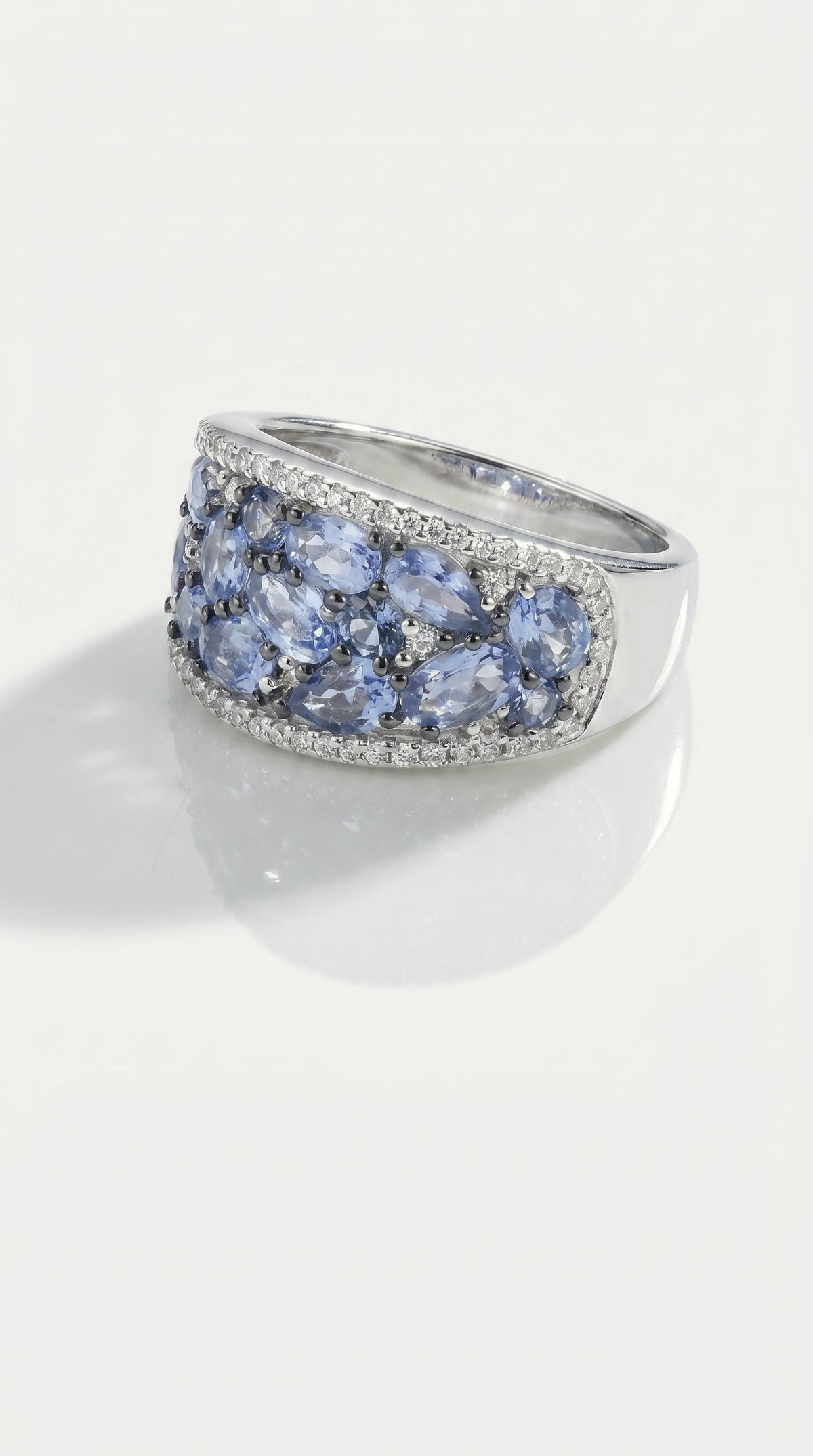 Mosaïque Éternelle Blue Sapphires and Blue Topaz Ring
