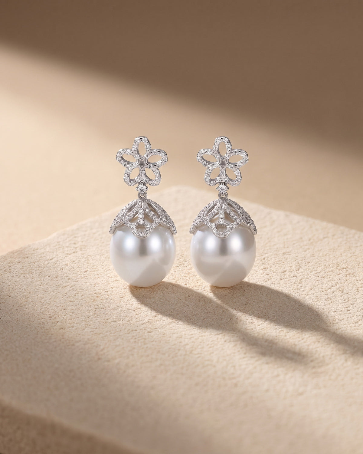Victorian Treasure - Australian South Sea Pearls 16 mm — Levendi Jewellers