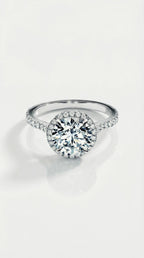 Levendi Classic - Round Brilliant Cut Halo Engagement Ring