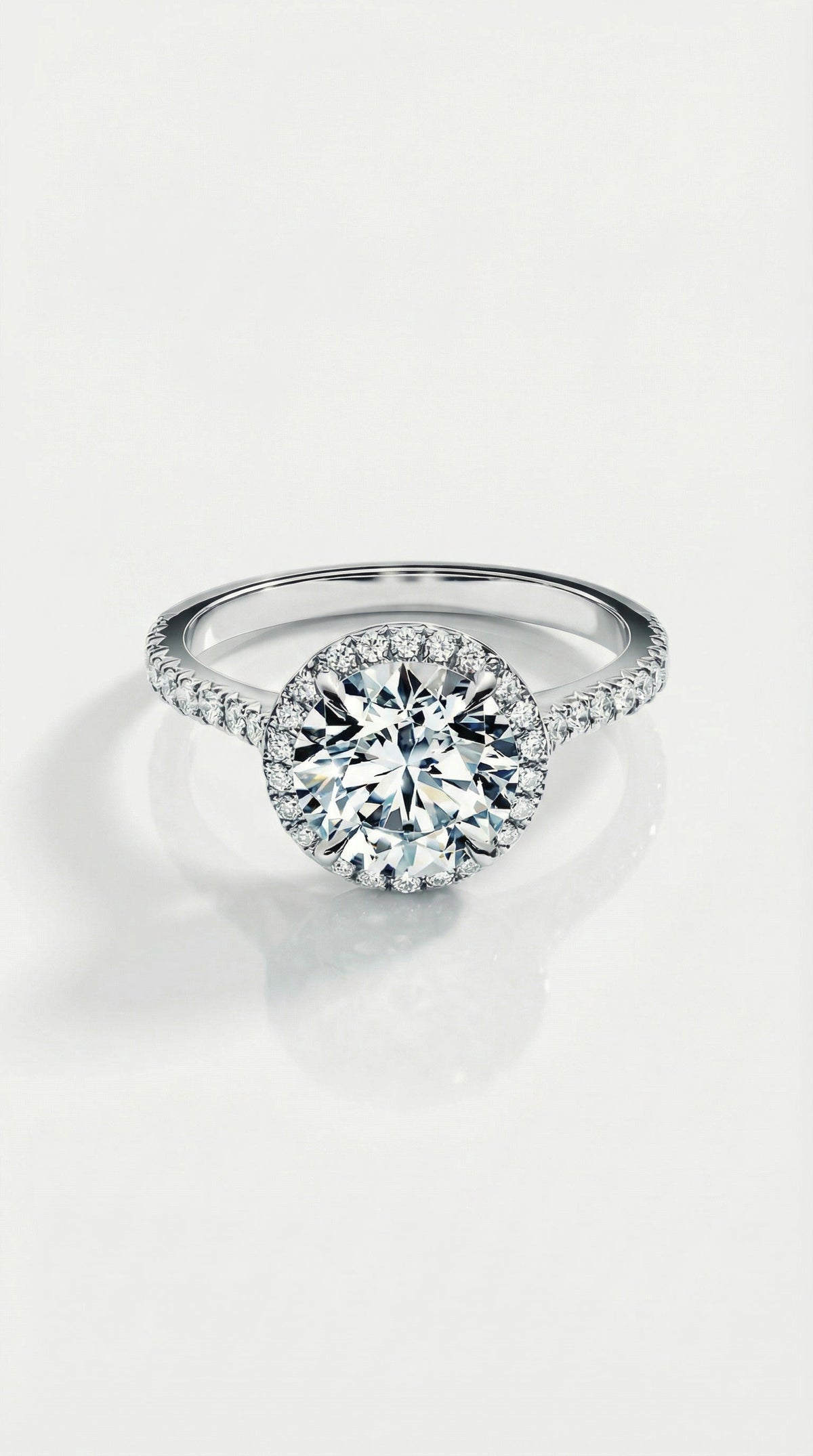 Levendi Classic - Round Brilliant Cut Halo Engagement Ring