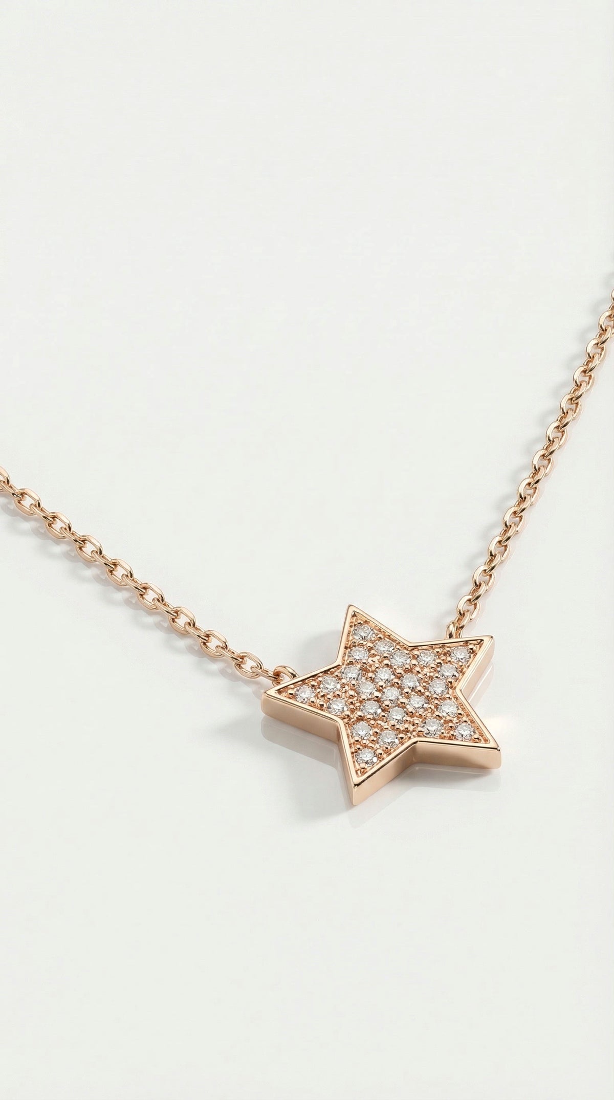 Levendi Essentials - Star Diamond Yellow Gold Pendant
