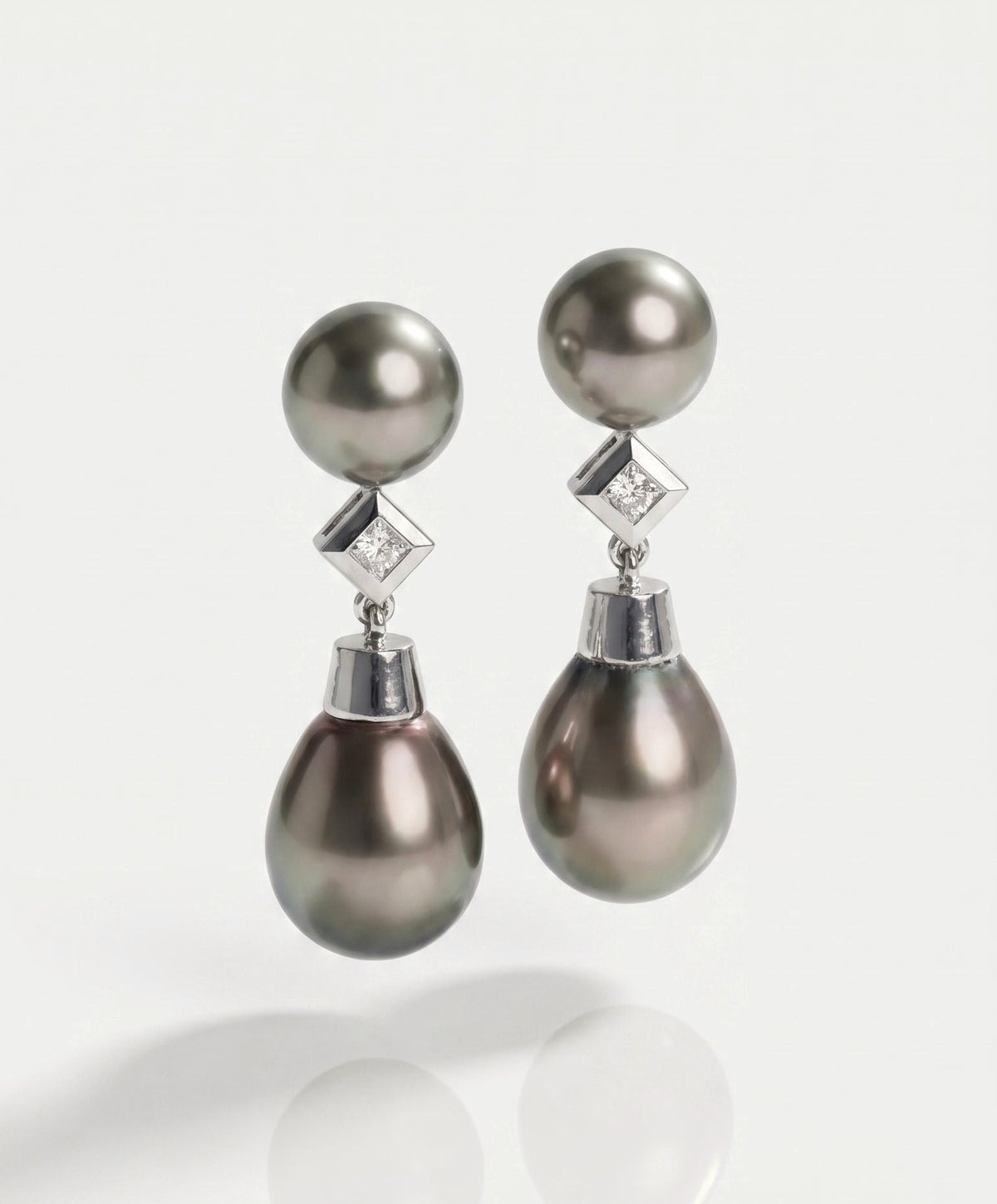 Tahitian Pearl and Princess cut Diamonds Drop Earrings