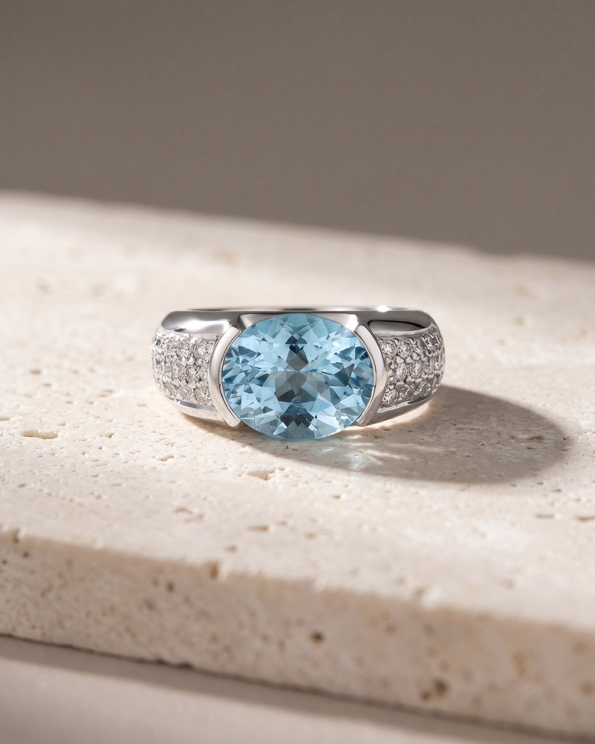 The Riviera Oval - Aquamarine Diamond Ring — Levendi Jewellers