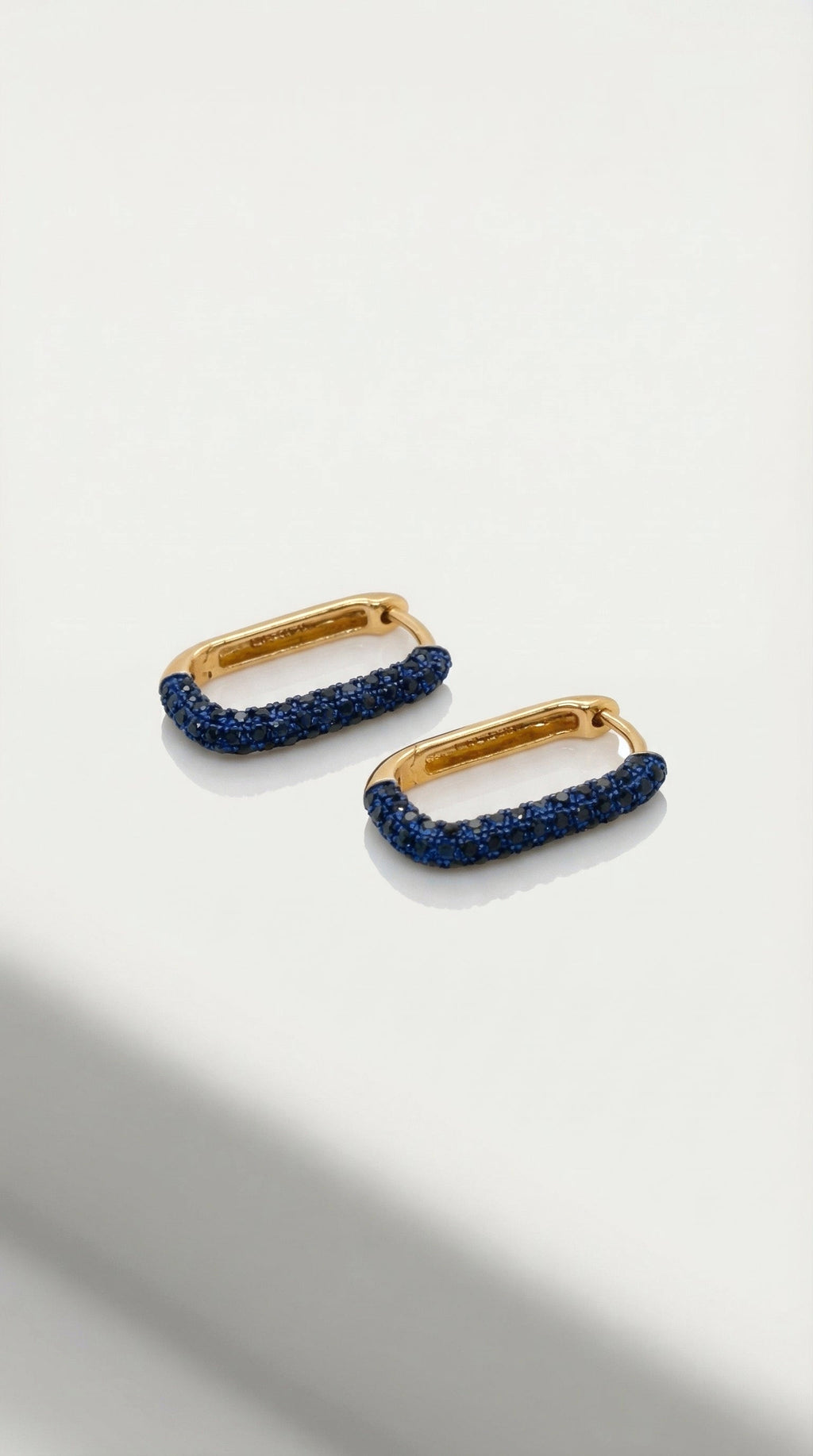 Levendi Essentials - U shape Blue Sapphire pavé Hoops
