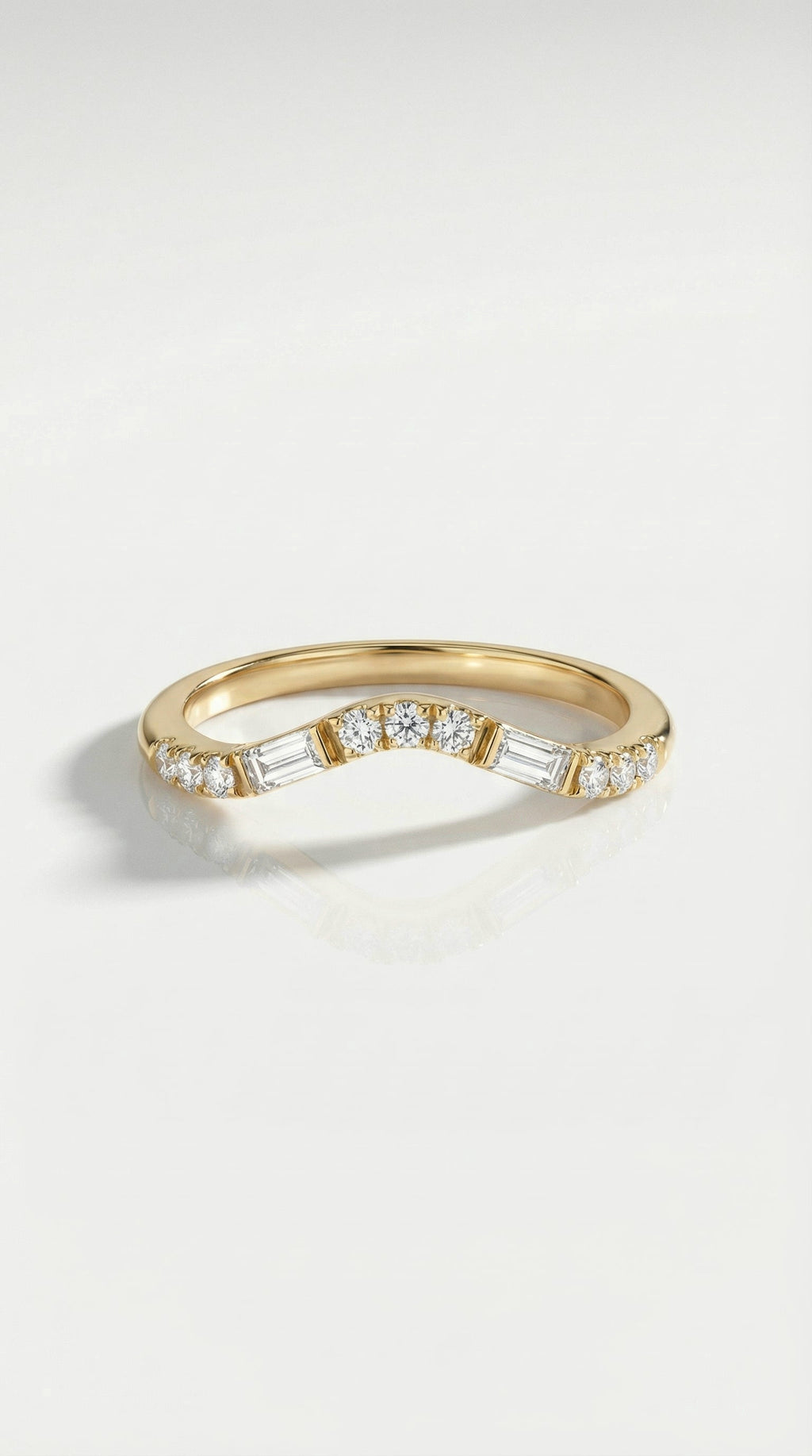 Wedding band - Baguette & Round Soft Curve