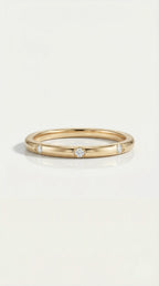 Wedding band - Classic 5 Diamonds Drop Set