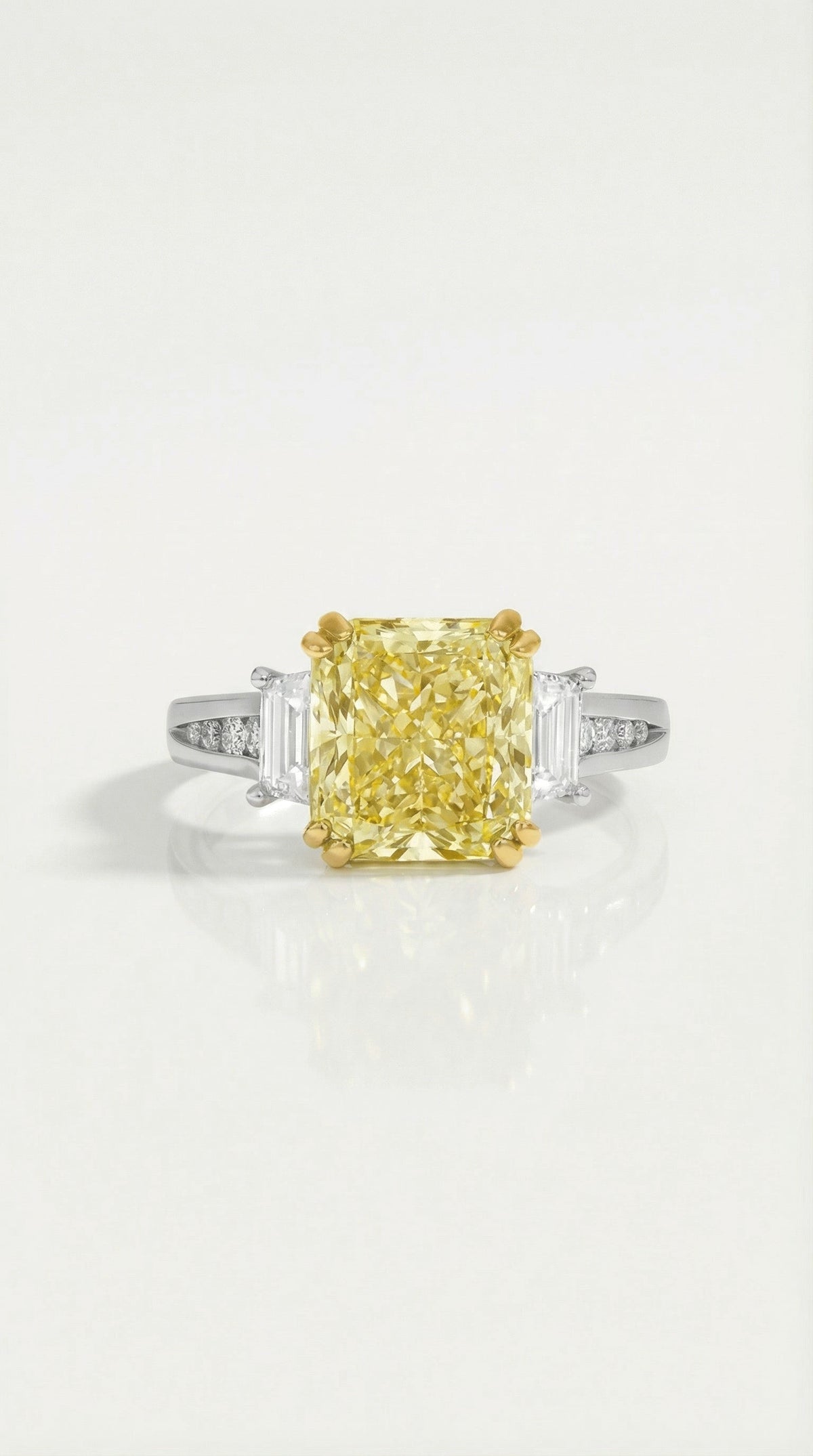 Canary Dream Trilogy Yellow Diamond Engagement Ring