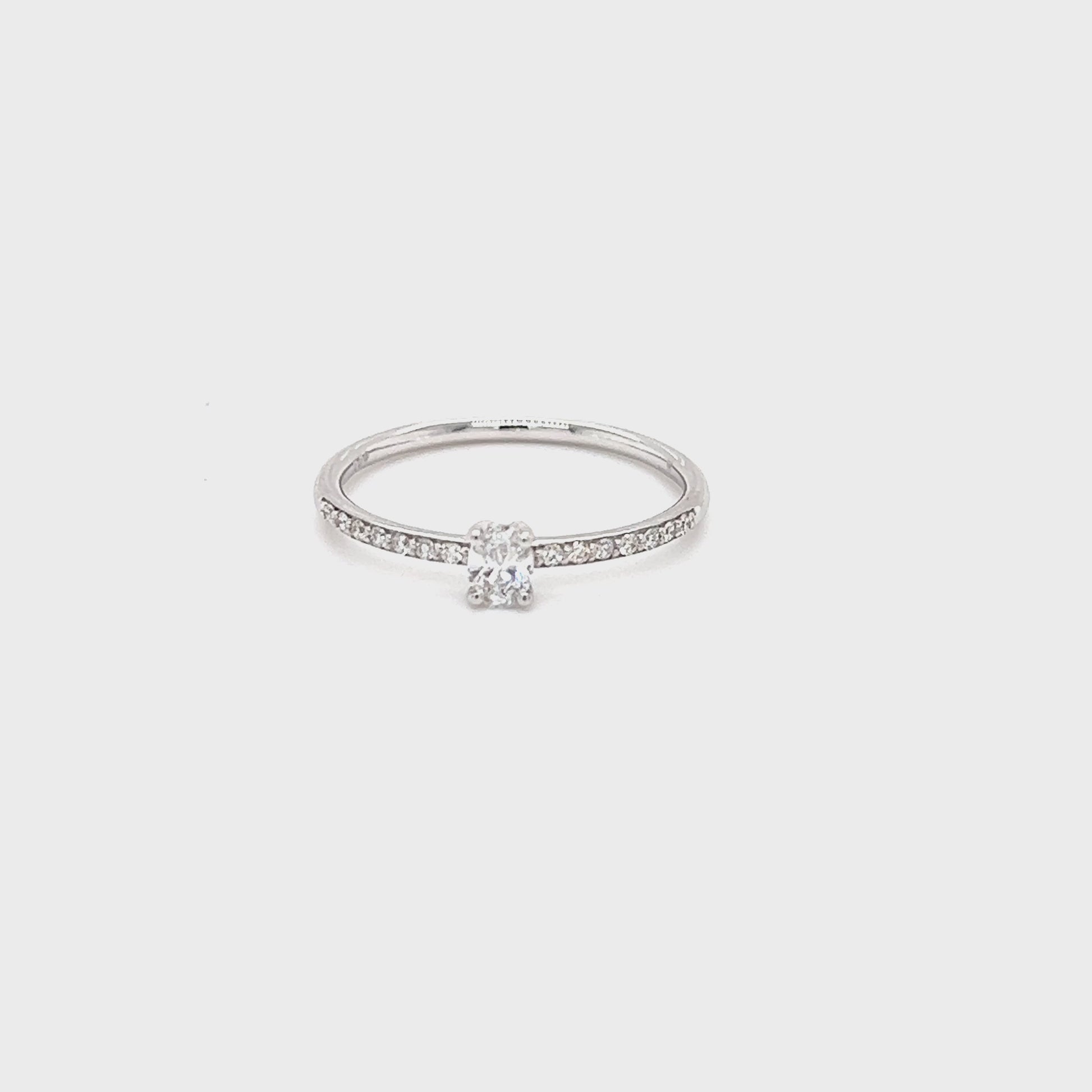 Brilliant Cut Classic Diamond Ring