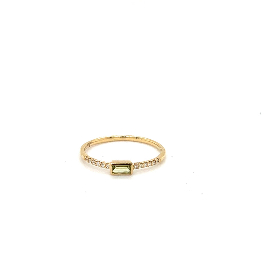 Yellow Gold Diamond & Peridot Ring