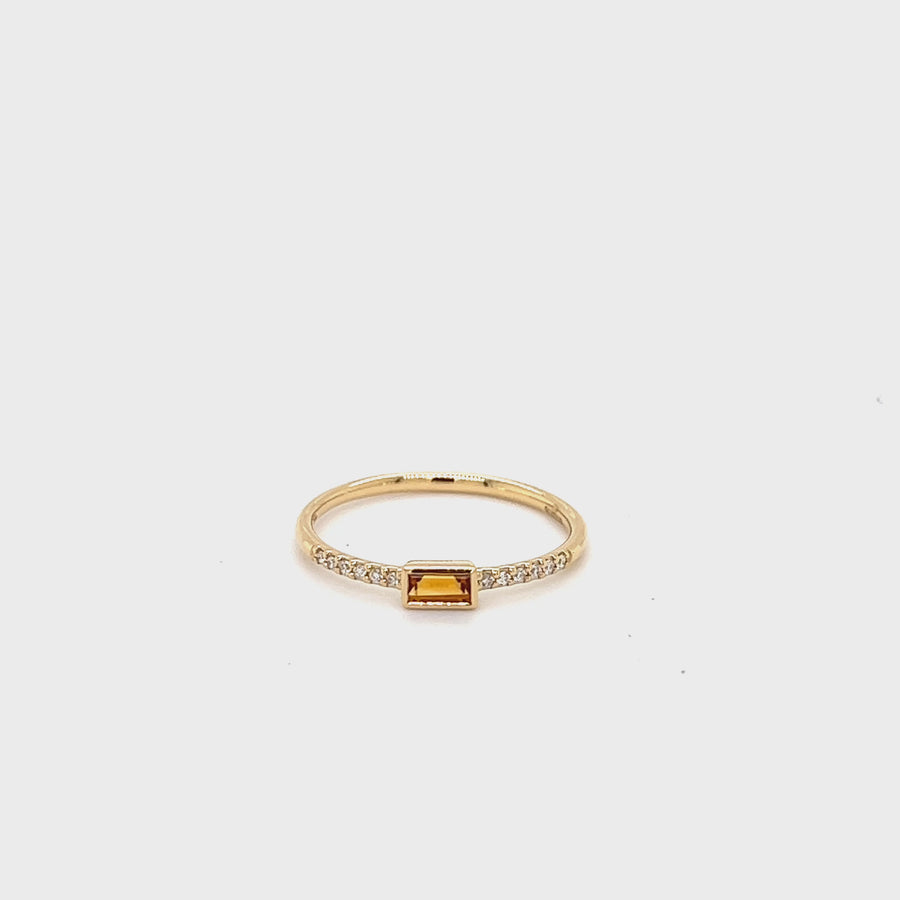 Yellow Gold Diamond & Madeira Citrine Ring