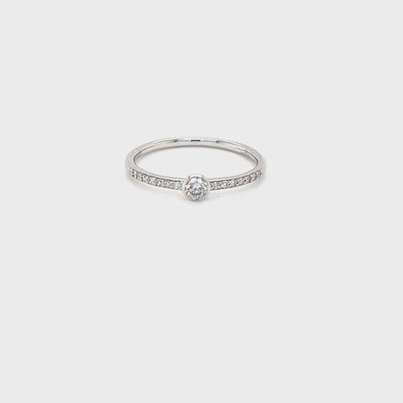 White Gold Round Diamond Ring